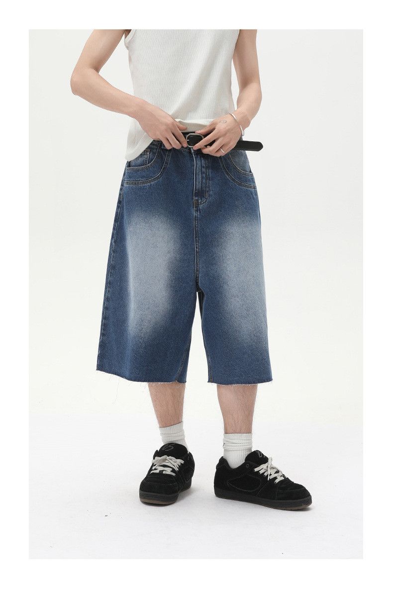 Japanese Brand × Jean Men's casual retro raw edge distressed washed denim shorts Size US 32 / EU 48 - 2 Thumbnail