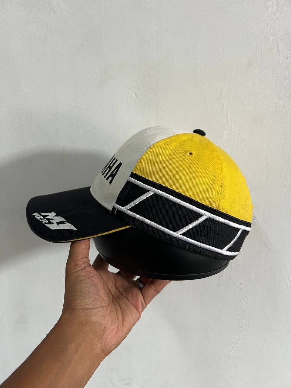 Yamaha Yamaha M1 YZR Kenny Roberts Hat Size ONE SIZE - 3 Thumbnail