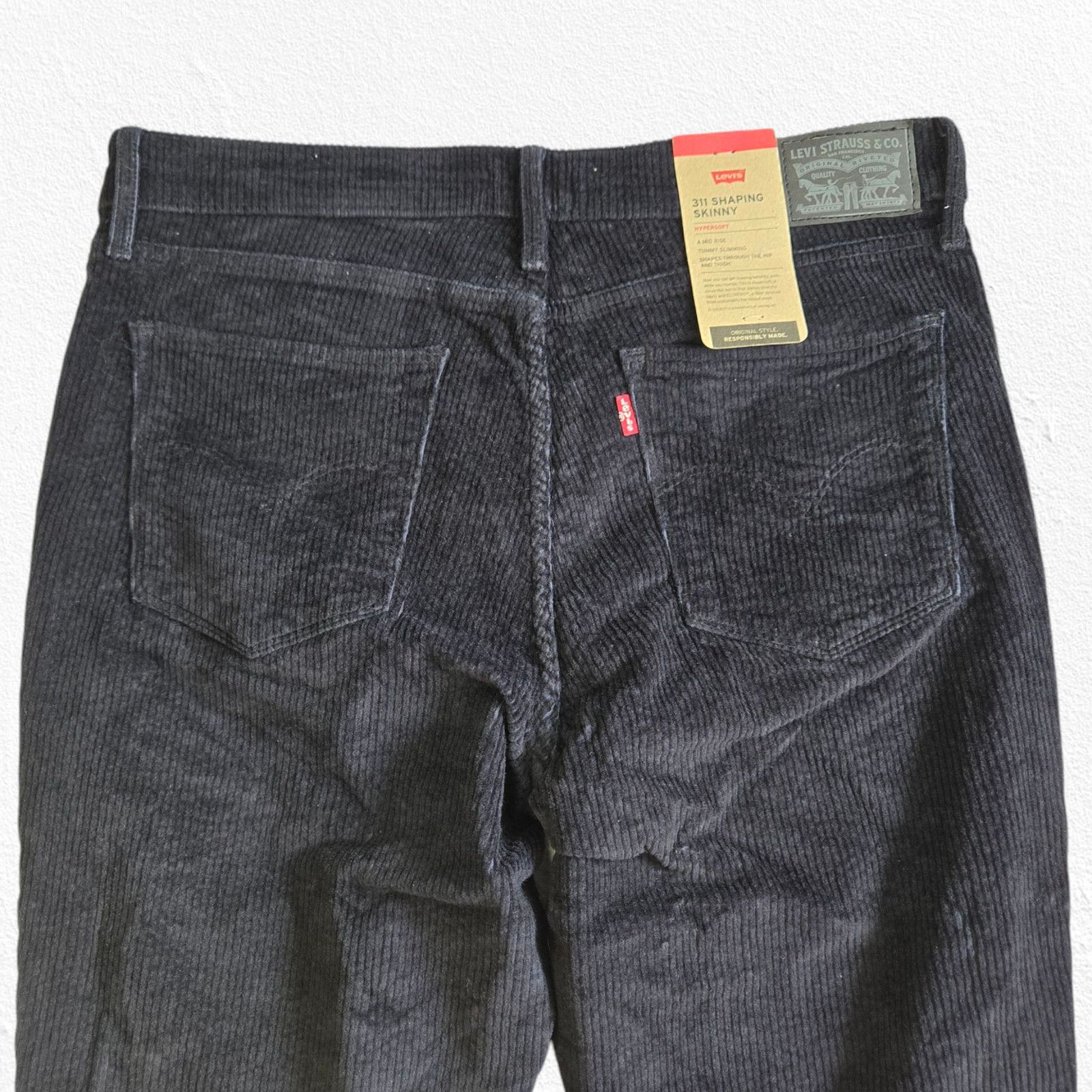 Levi's Levi’s 311 Black Shaping Skinny Corduroy Pants Size 32 Size 32" / US 10 / IT 46 - 8 Thumbnail