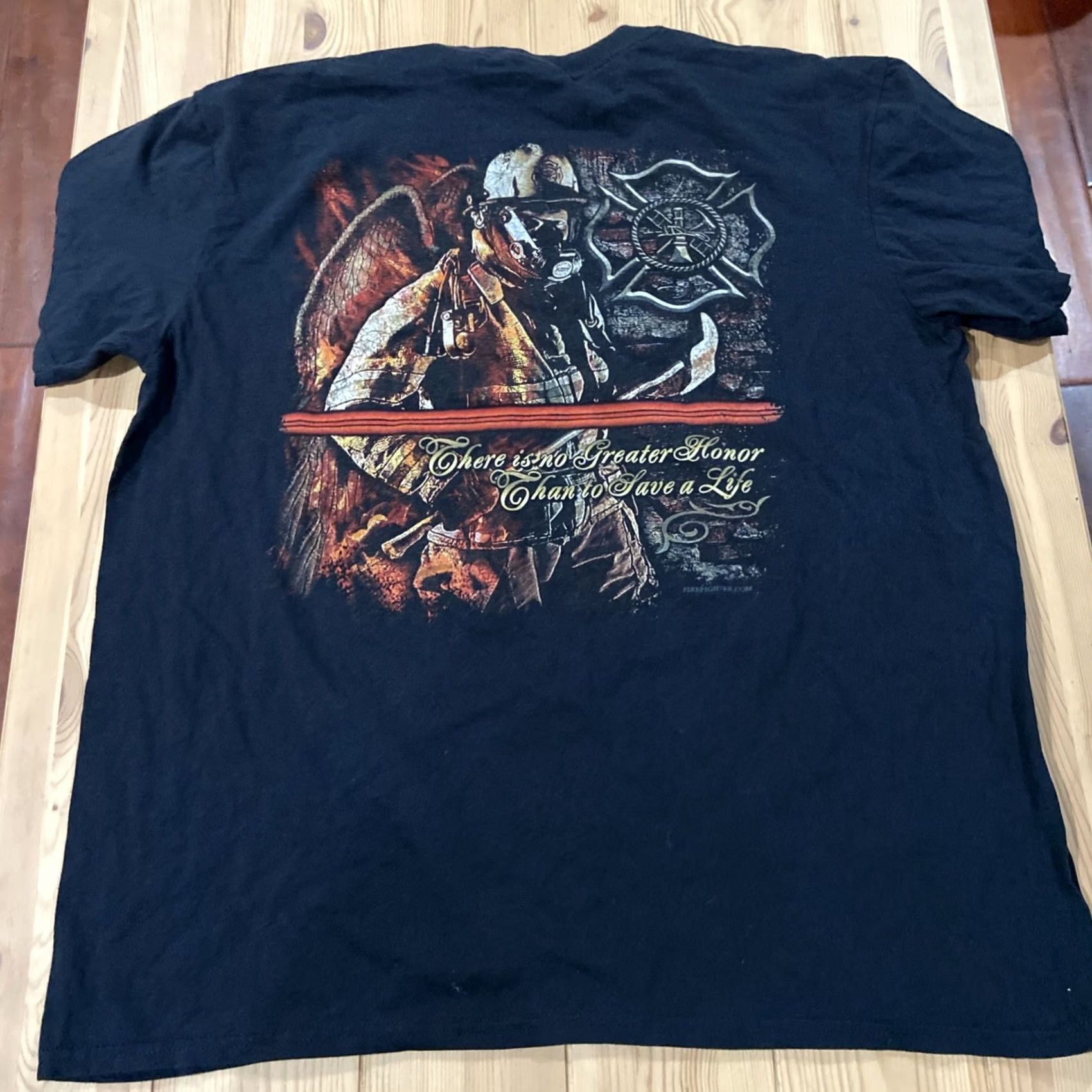 Vintage VINTAGE Y2K Firefighter Red Line XL Graphic Cross T Shirt Black XL Mens Men Shirt Short Sleeve Cotton Gilden Size US XL / EU 56 / 4 - 7 Thumbnail