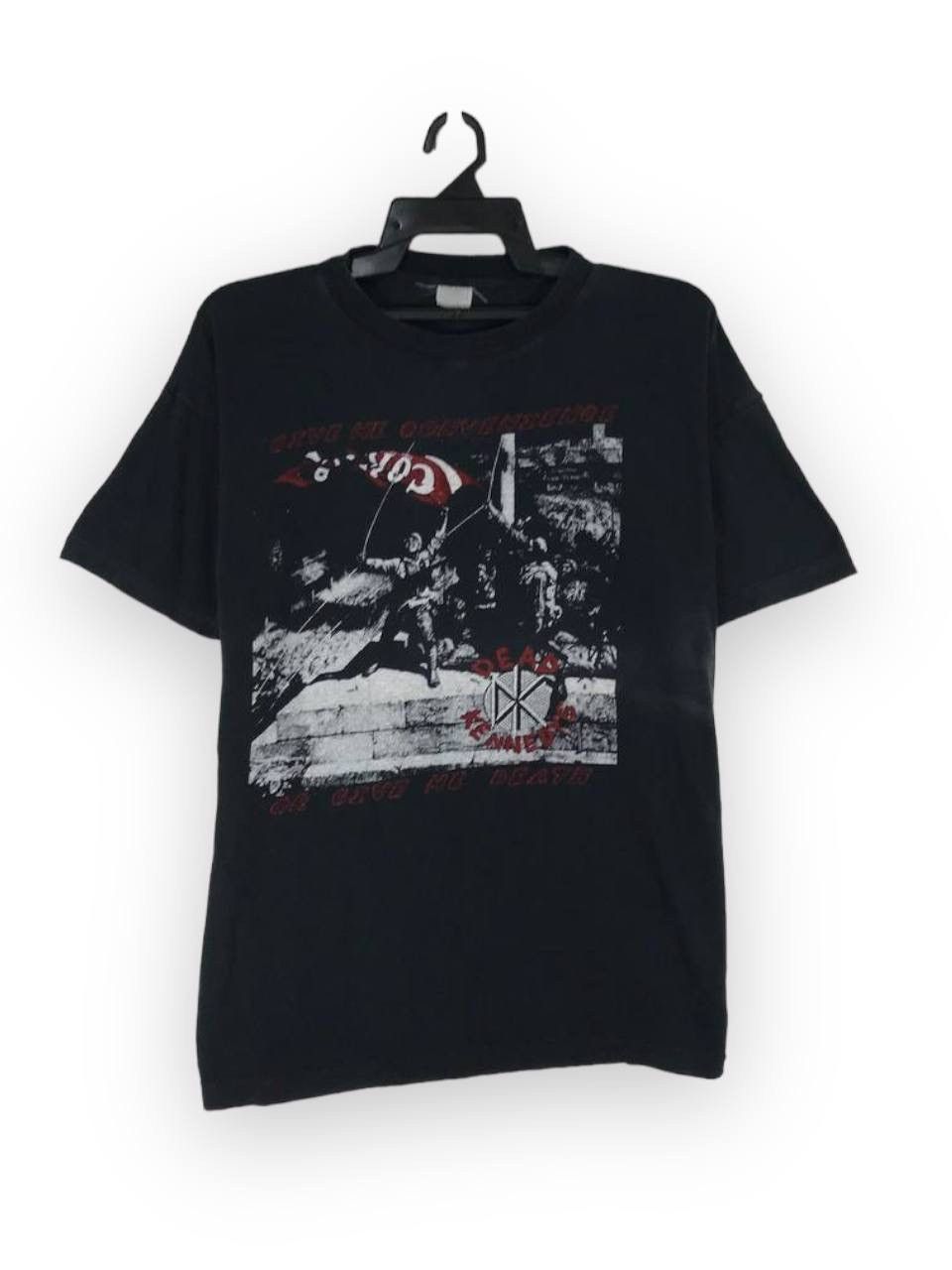 Band Tees vintage 80s Dead Kennedys give me convenience or give me Size US L / EU 52-54 / 3 - 1 Thumbnail