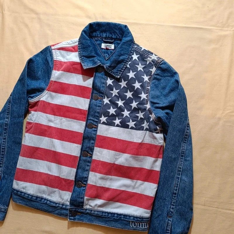 Tommy Hilfiger Tommy Hilfiger Jeans Denim Jacket Trucker USA Flag Size S Size S / US 4 / IT 40 - 2 Thumbnail