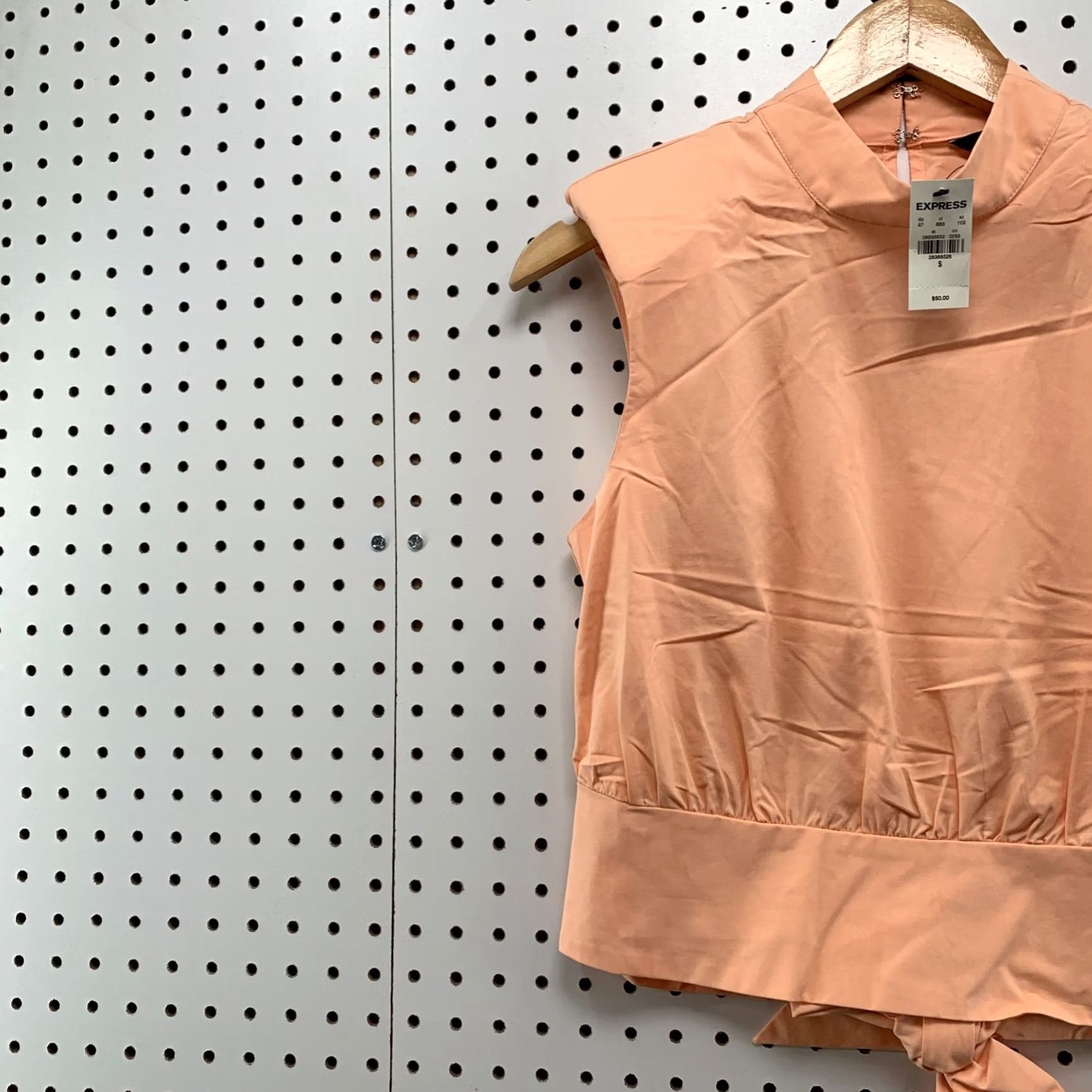 Express Express Tank Top Cropped Padded Shoulder Mock Neck SMall Tie Front Pink Women's Size S / US 4 / IT 40 - 4 Thumbnail