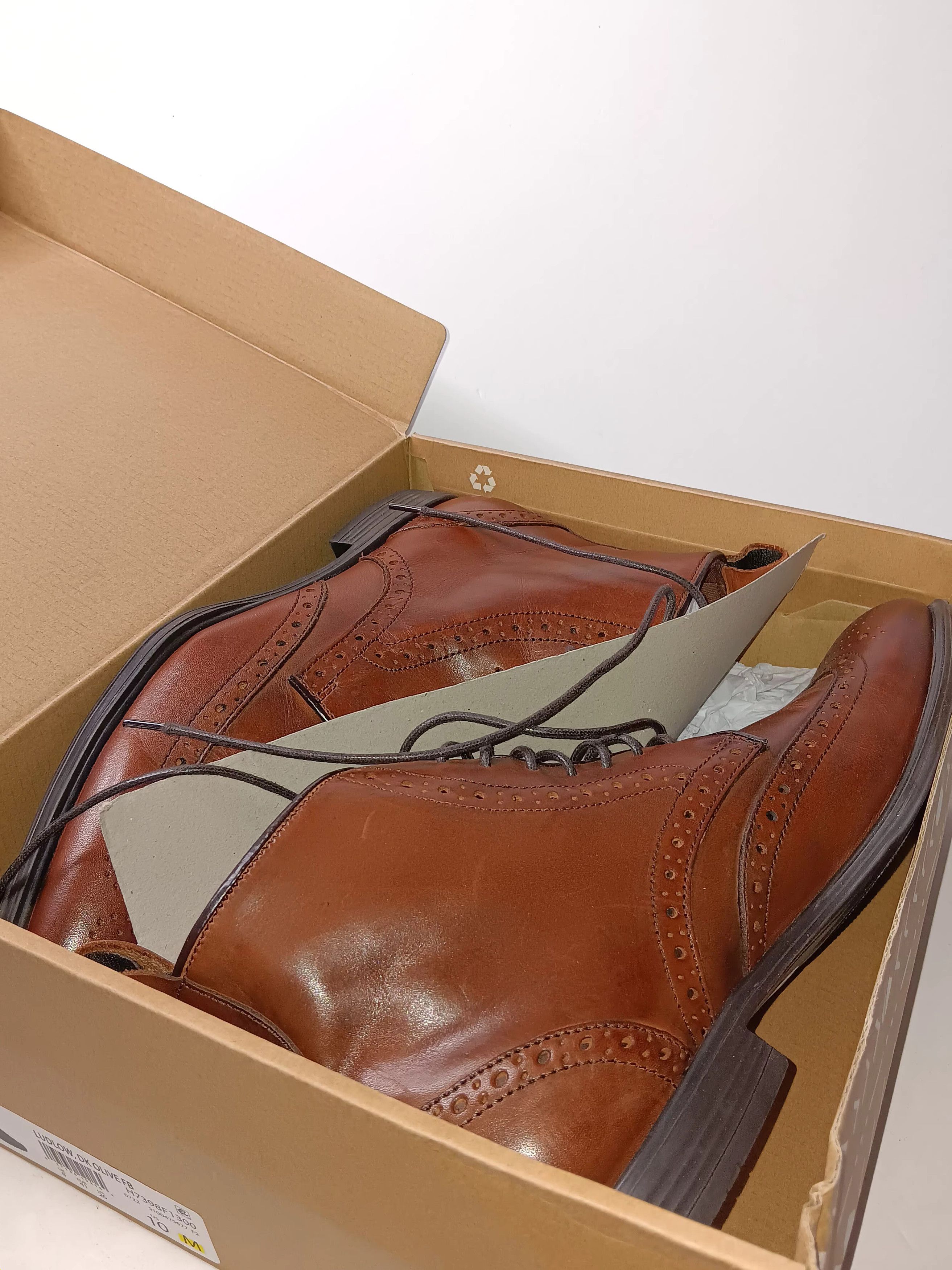 Other Lockwood Leather Wingtip Size US 9.5 / EU 42-43 - 2 Thumbnail