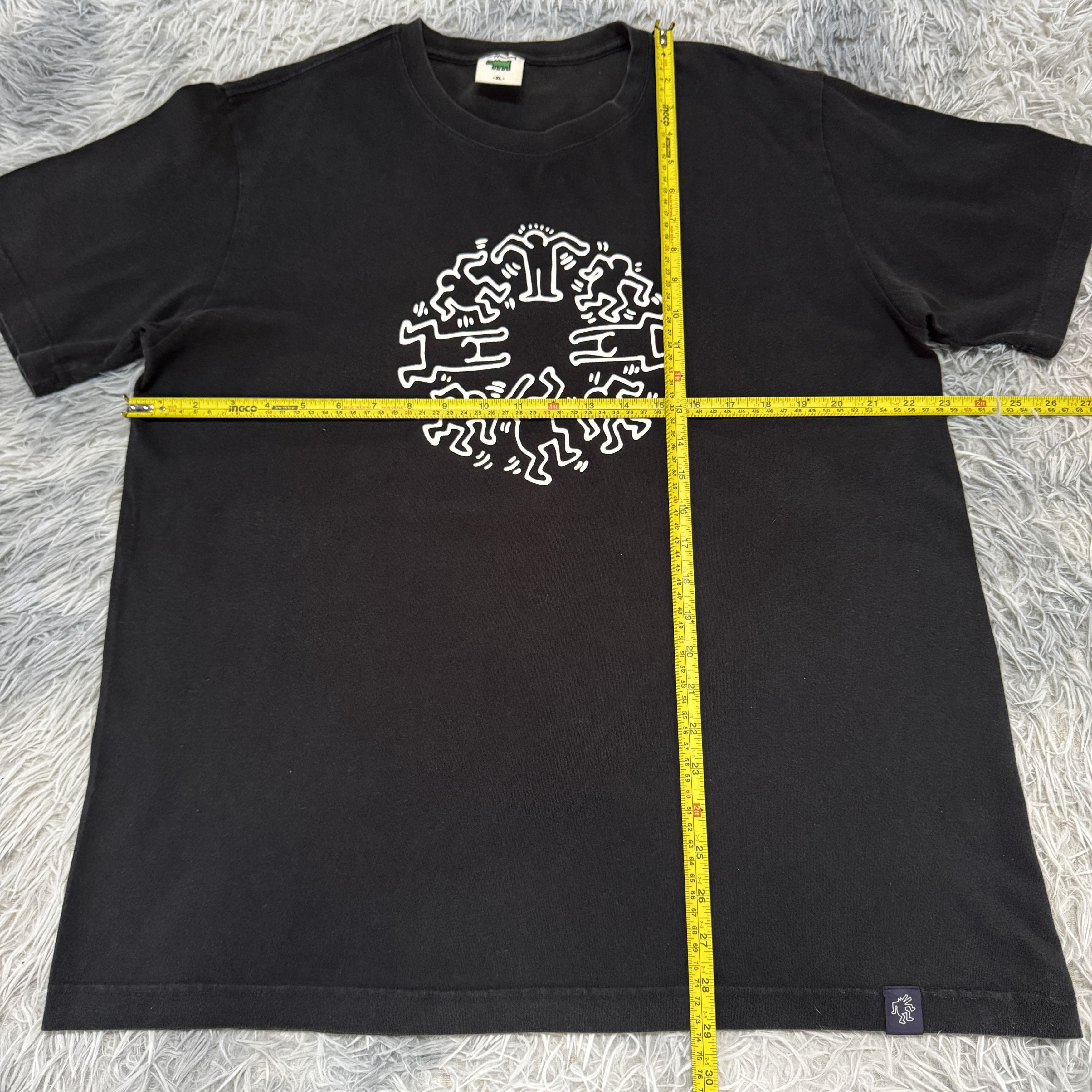Keith Haring Rare Vintage Keith Haring Art Big Logo Sunfade Tshirt Size US XL / EU 56 / 4 - 7 Thumbnail