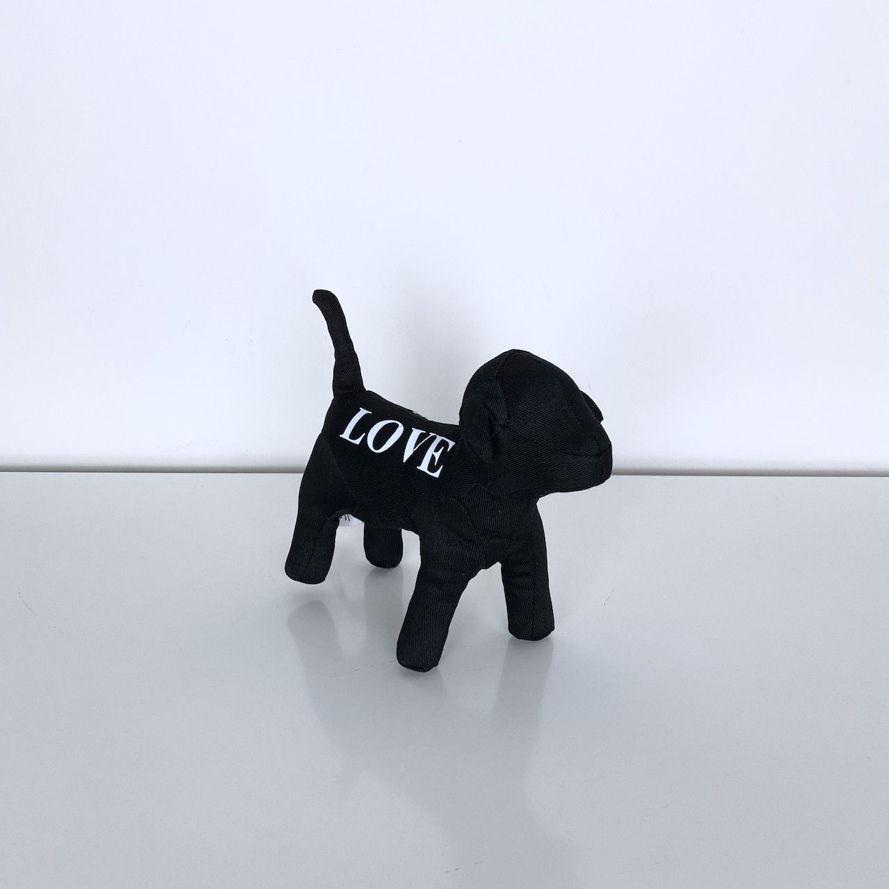 Online Ceramics ONLINE CERAMICS X SNOW STRIPPERS PLUSHY DOG Size ONE SIZE - 4 Thumbnail