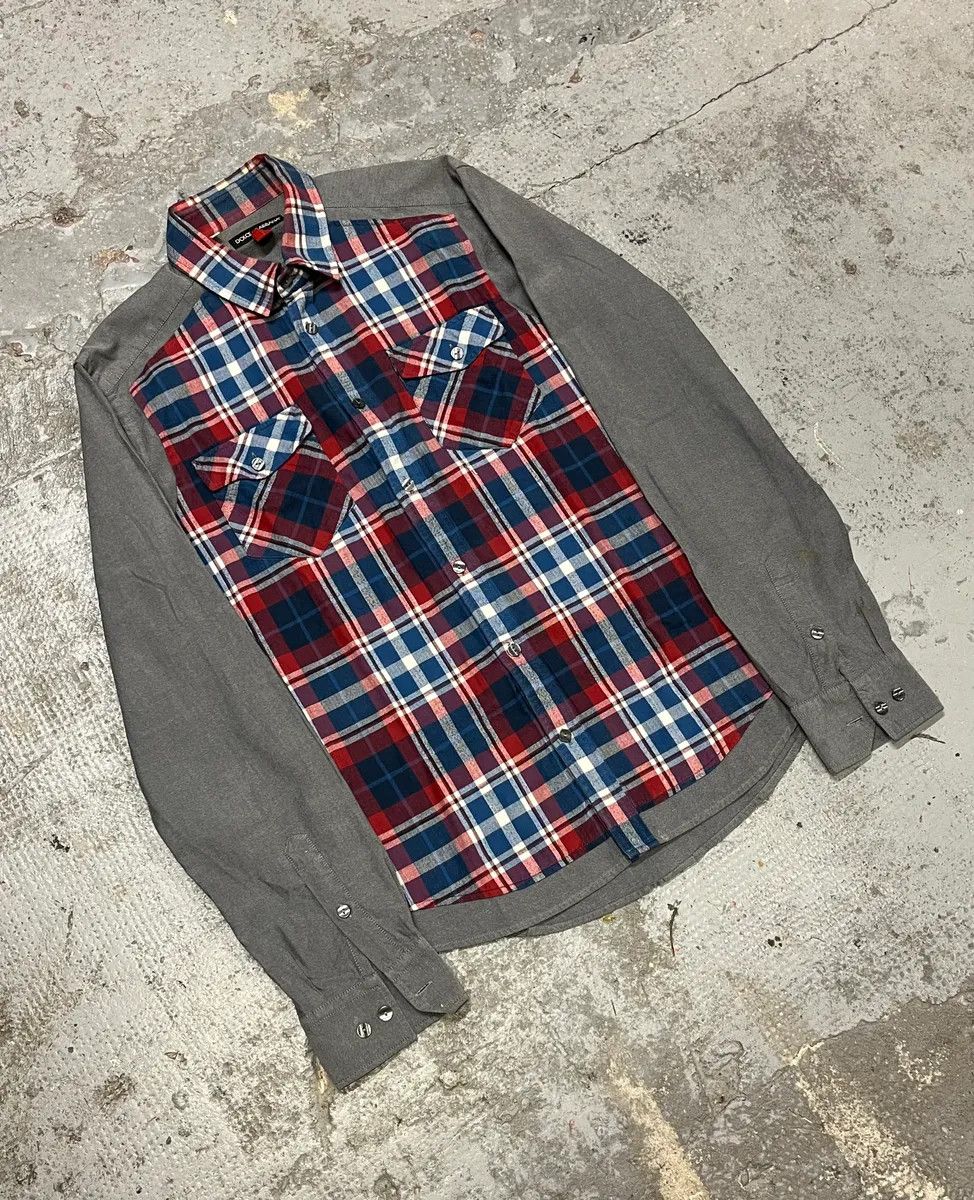 Dolce & Gabbana 2010s Dolce & Gabbana Checkered Grey Shirt Size US S / EU 44-46 / 1 - 4 Thumbnail