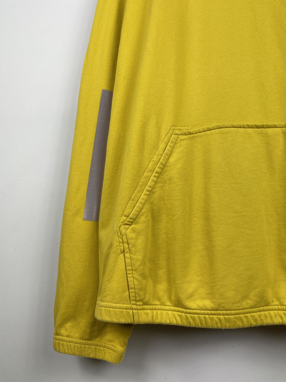 Stone Island Stone Island A/W 2018 Pouch Pocket Reflective Sweatshirt Size US L / EU 52-54 / 3 - 8 Thumbnail