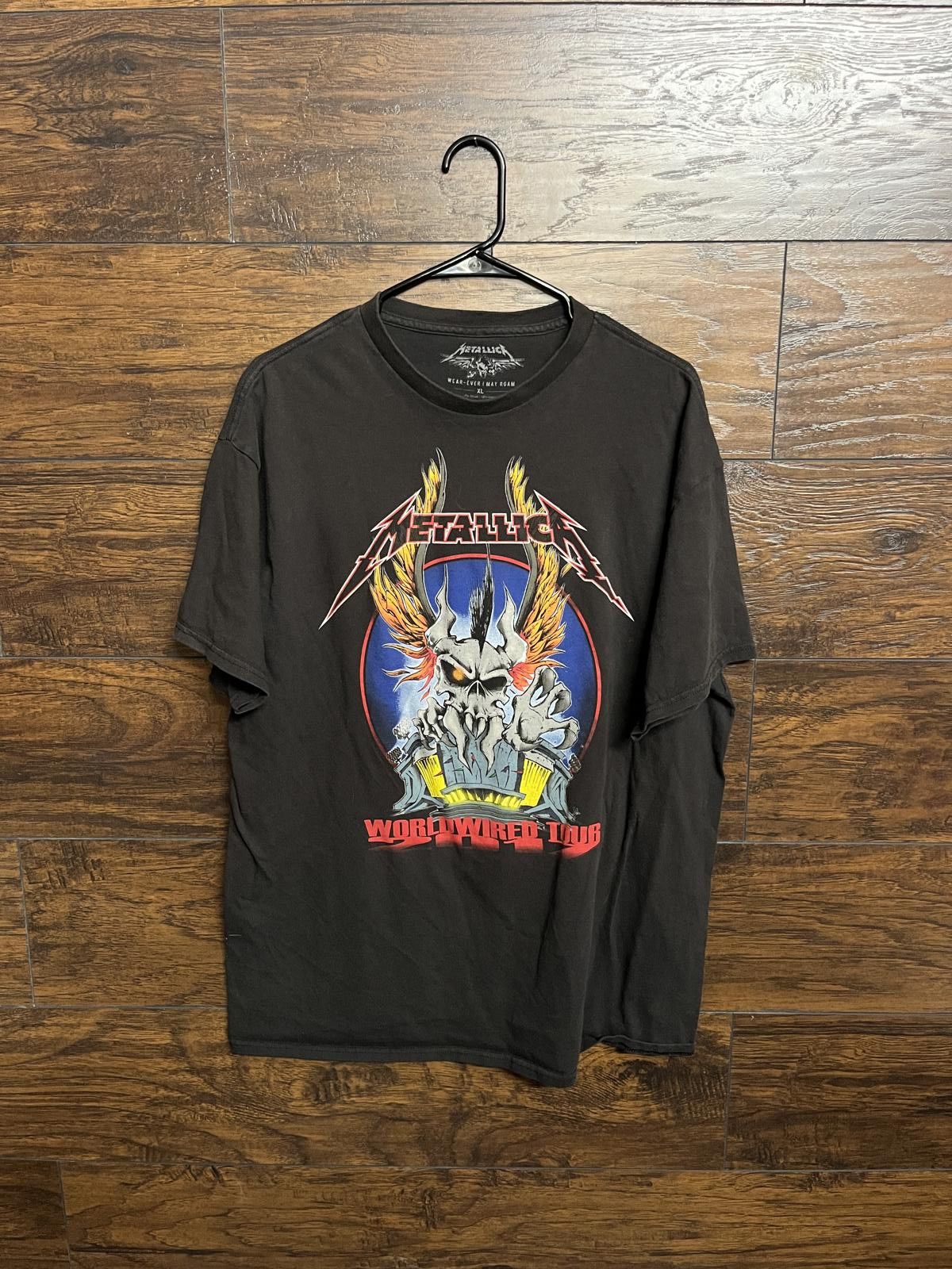 Designer Metallica T-shirt - World Wired Tour 2017 Foxboro Stadium XL Size US XL / EU 56 / 4 - 1 Thumbnail