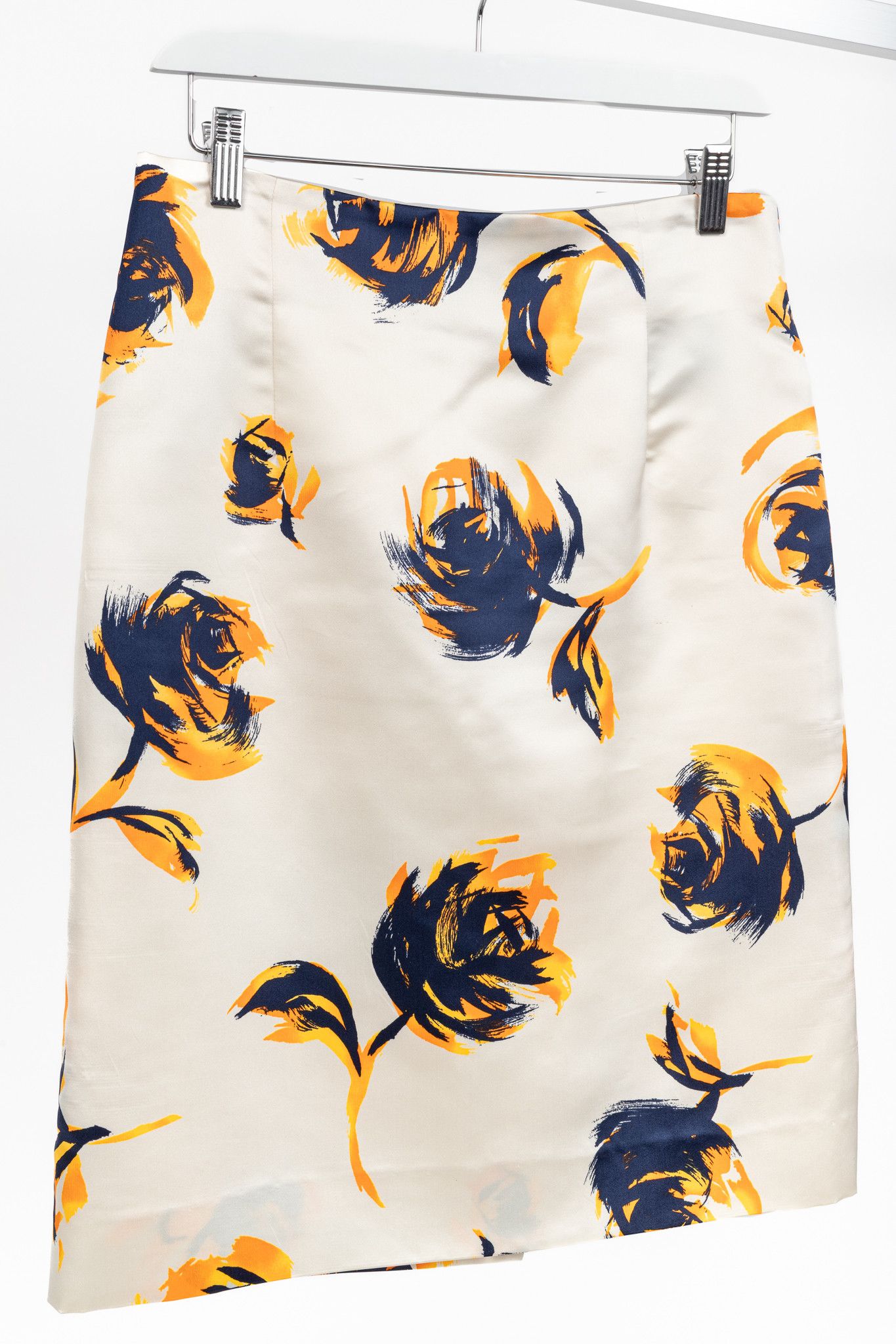Dior Christian Dior White Silk Floral-Print Pencil Skirt Size 32" / US 10 / IT 46 - 3 Thumbnail