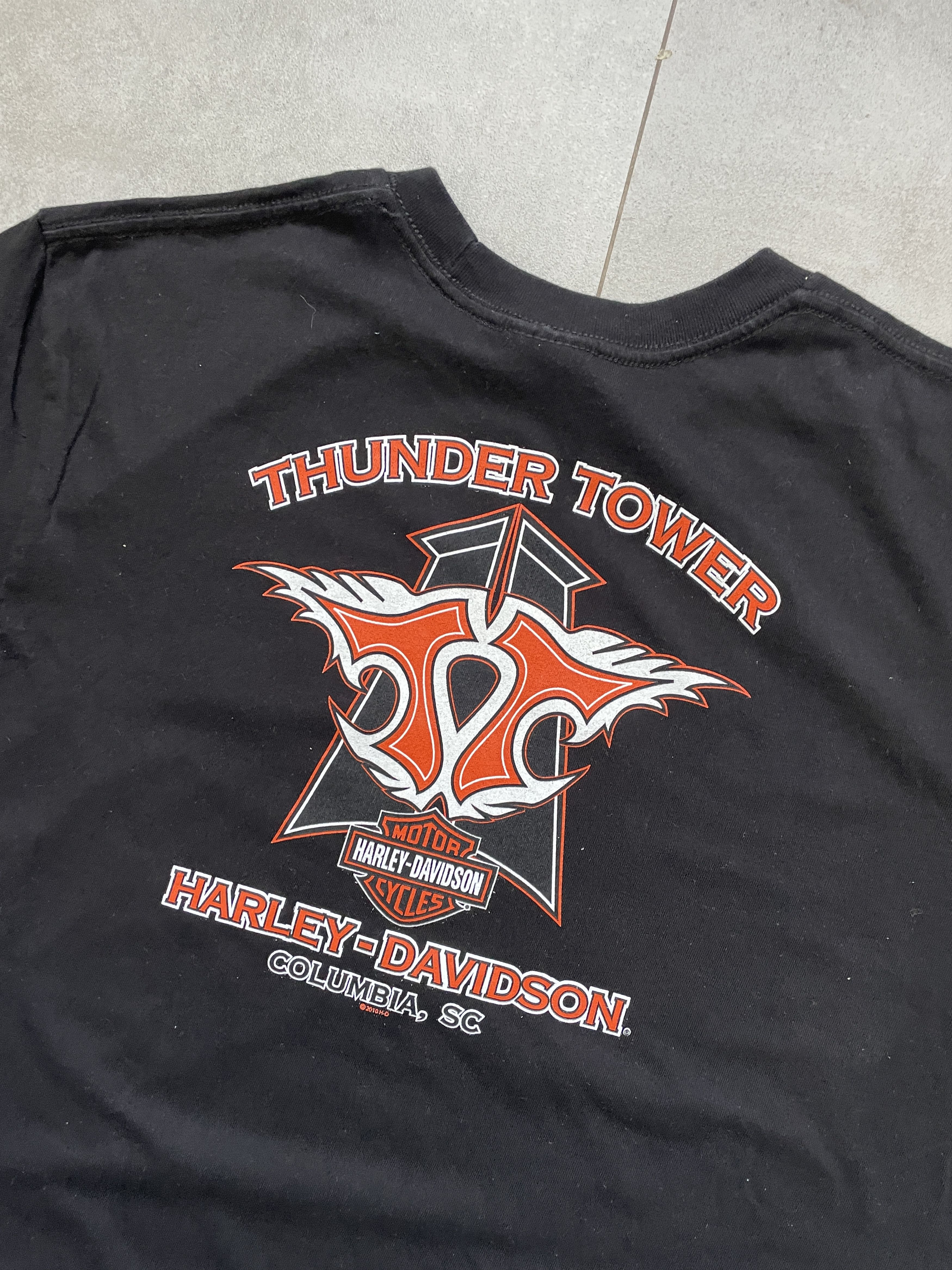 Harley Davidson BLACK HARLEY DAVIDSON I GOT MINE AT THUNDER TOWER TSHIRT Size US XL / EU 56 / 4 - 2 Thumbnail