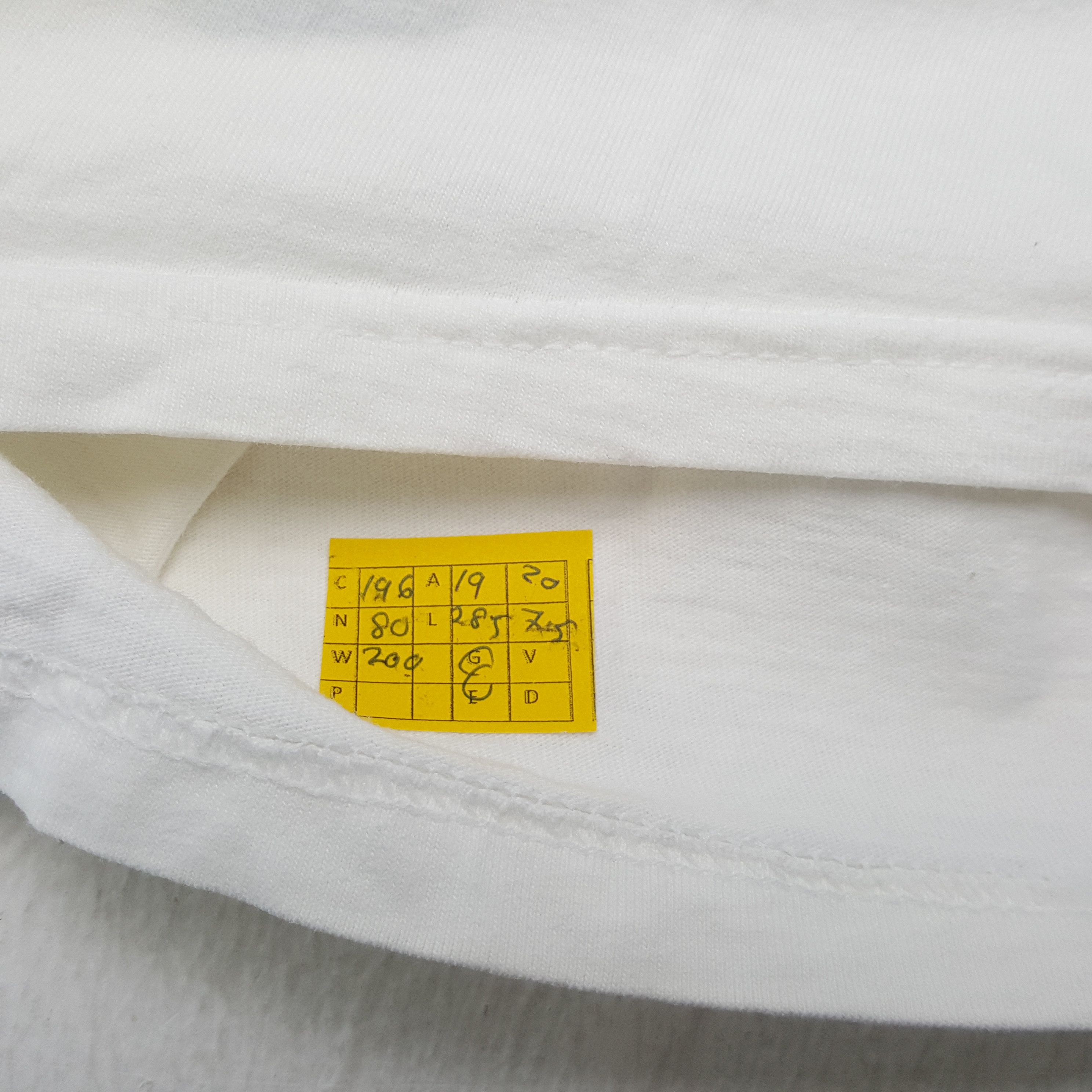 Apple × Vintage Vintage APPLE American Streetwear Fashion Style T-Shirts Size US M / EU 48-50 / 2 - 5 Thumbnail