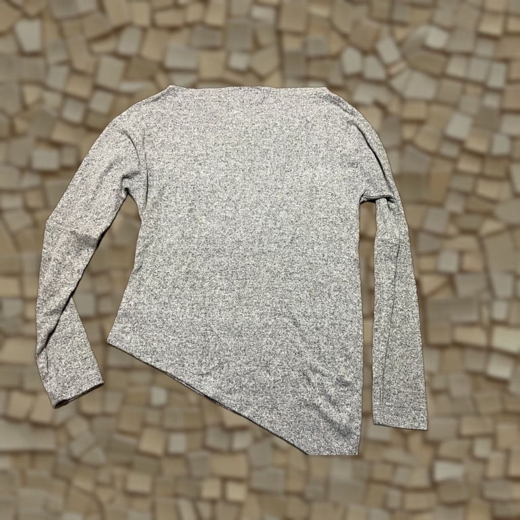 Vintage Stella & Dot Shirt Womens Size Medium Gray Long Sleeve Asymmetrical Hem T-Shirt Regular Modern Casual Size M / US 6-8 / IT 42-44 - 1 Thumbnail