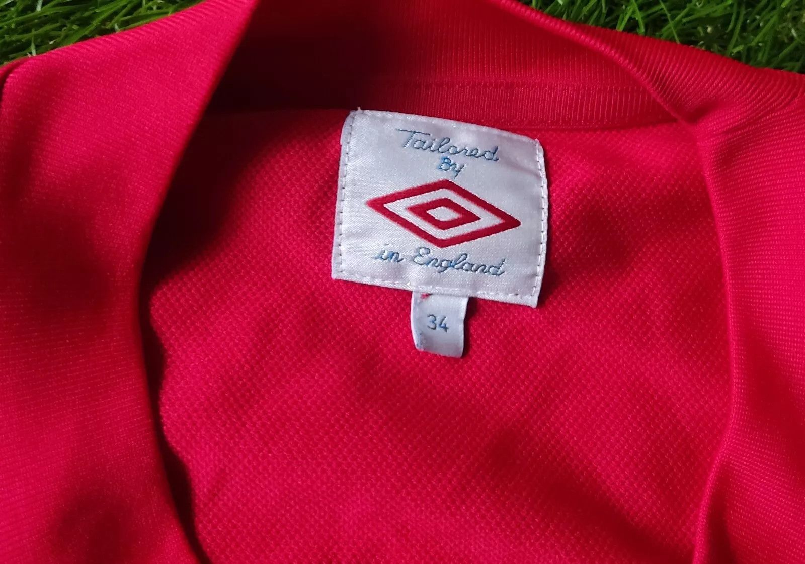 Umbro ENGLAND NATIONAL TEAM 2010 2012 FOOTBALL SHIRT JERSEY 34 Size US S / EU 44-46 / 1 - 2 Thumbnail