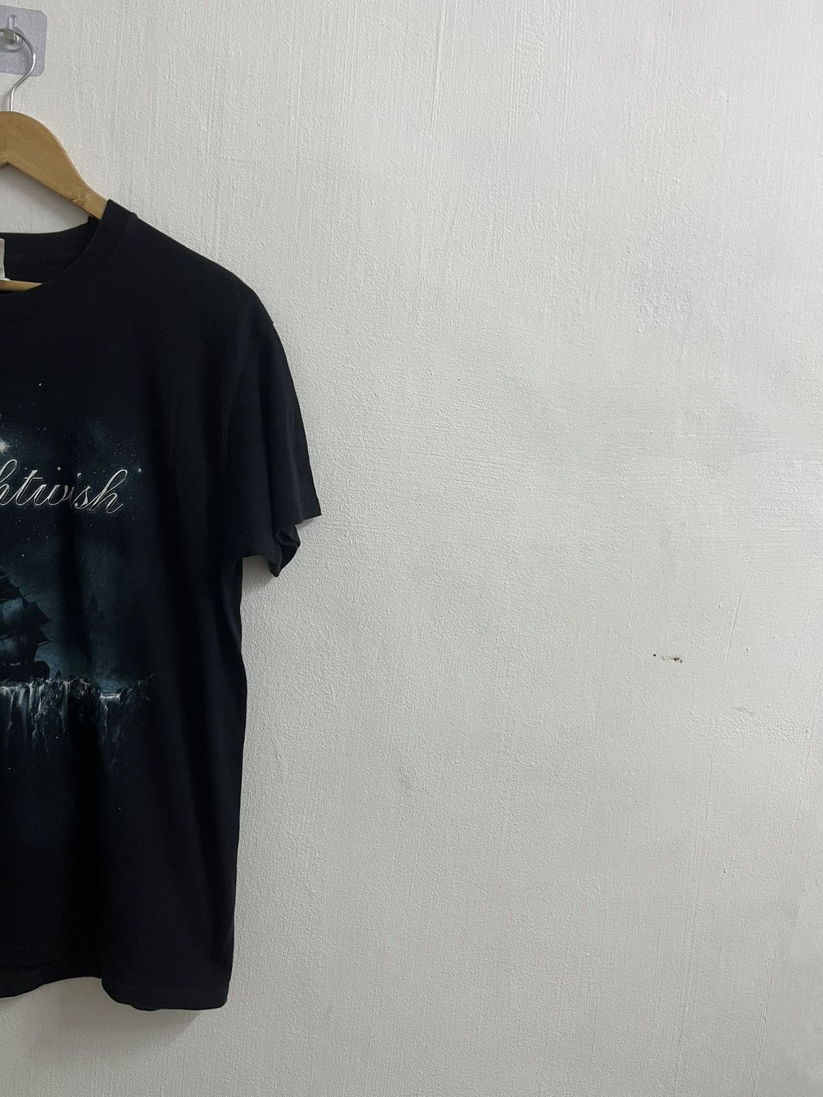Band Tees Nightwish Size US L / EU 52-54 / 3 - 3 Thumbnail