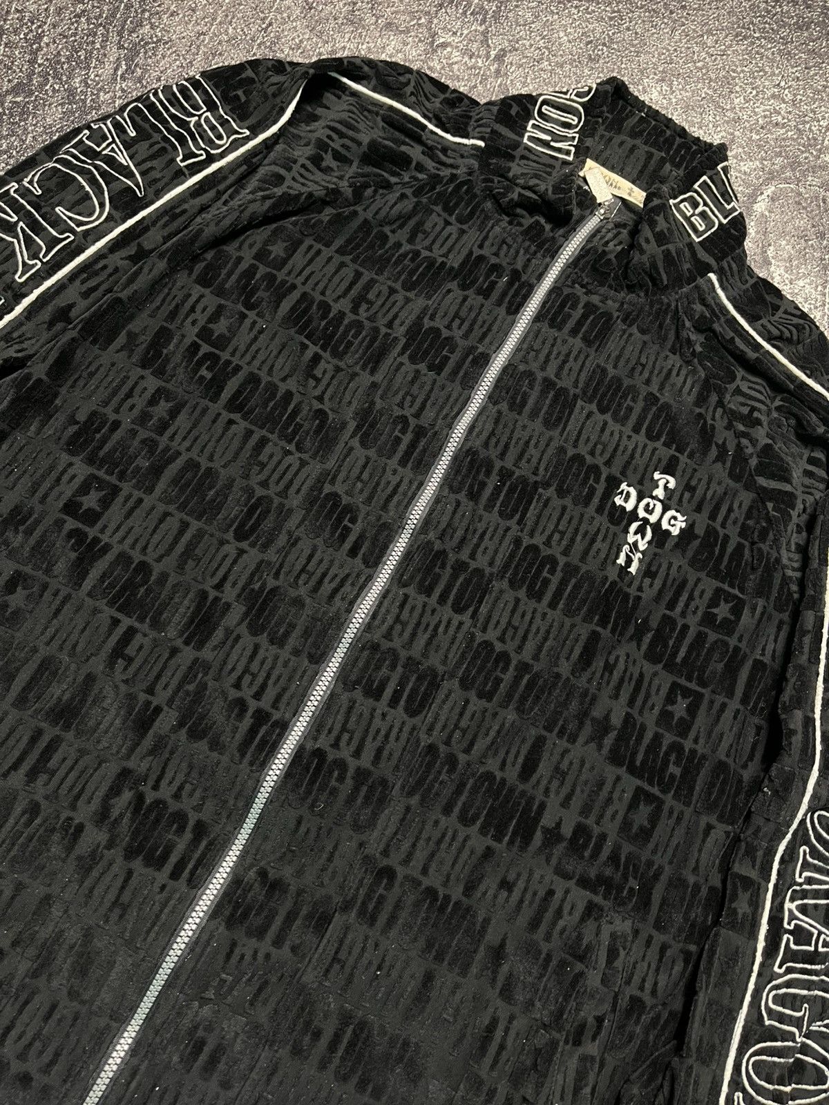 Dogtown Vintage Dogtown Black Dragon Monogram Y2K Track Jacket Size US XXL / EU 58 / 5 - 2 Thumbnail