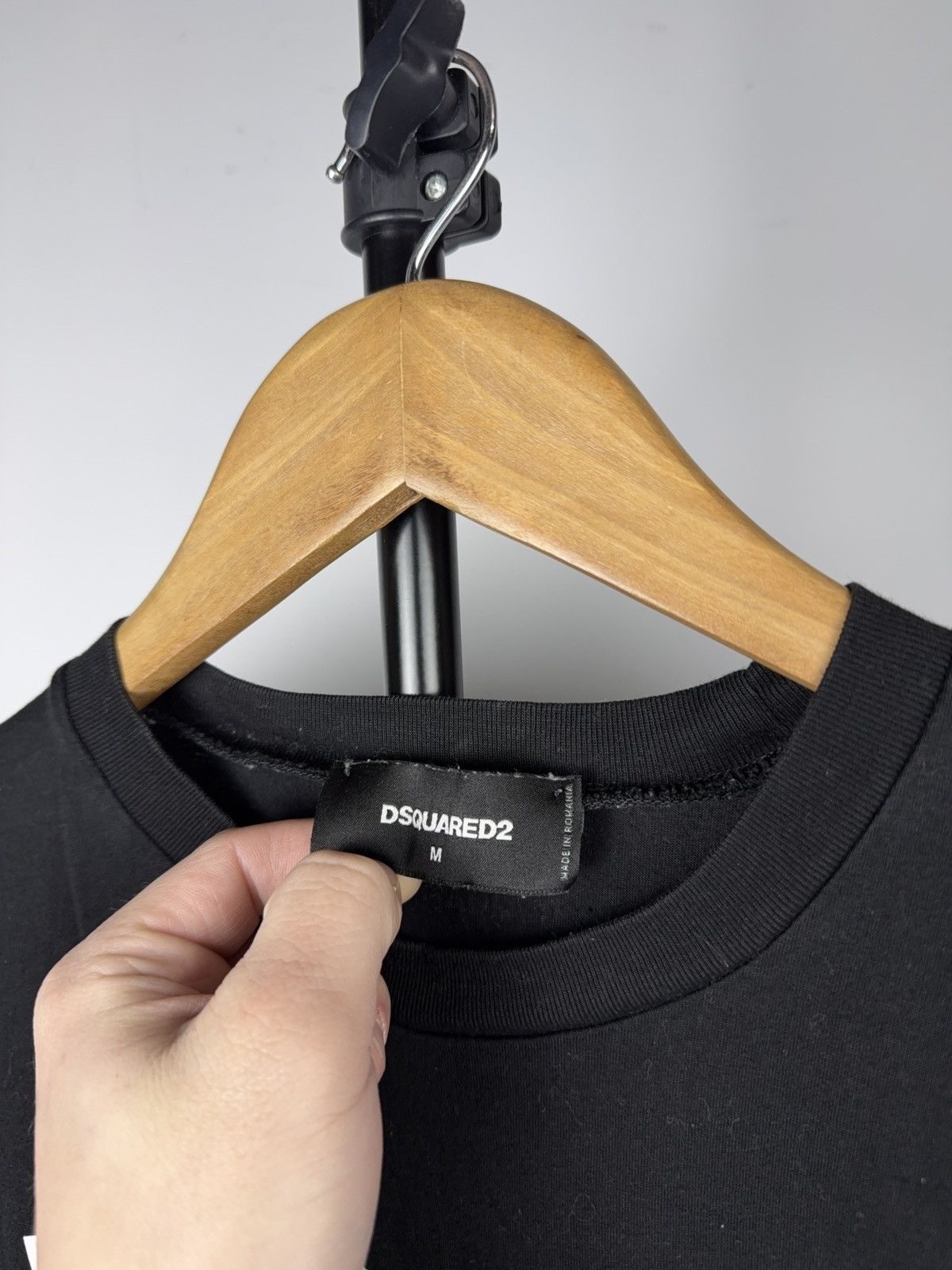Dsquared2 Luxury 00s Dsquared2 Bold D2 Graphic Logo T-Shirt Black Size US M / EU 48-50 / 2 - 3 Thumbnail