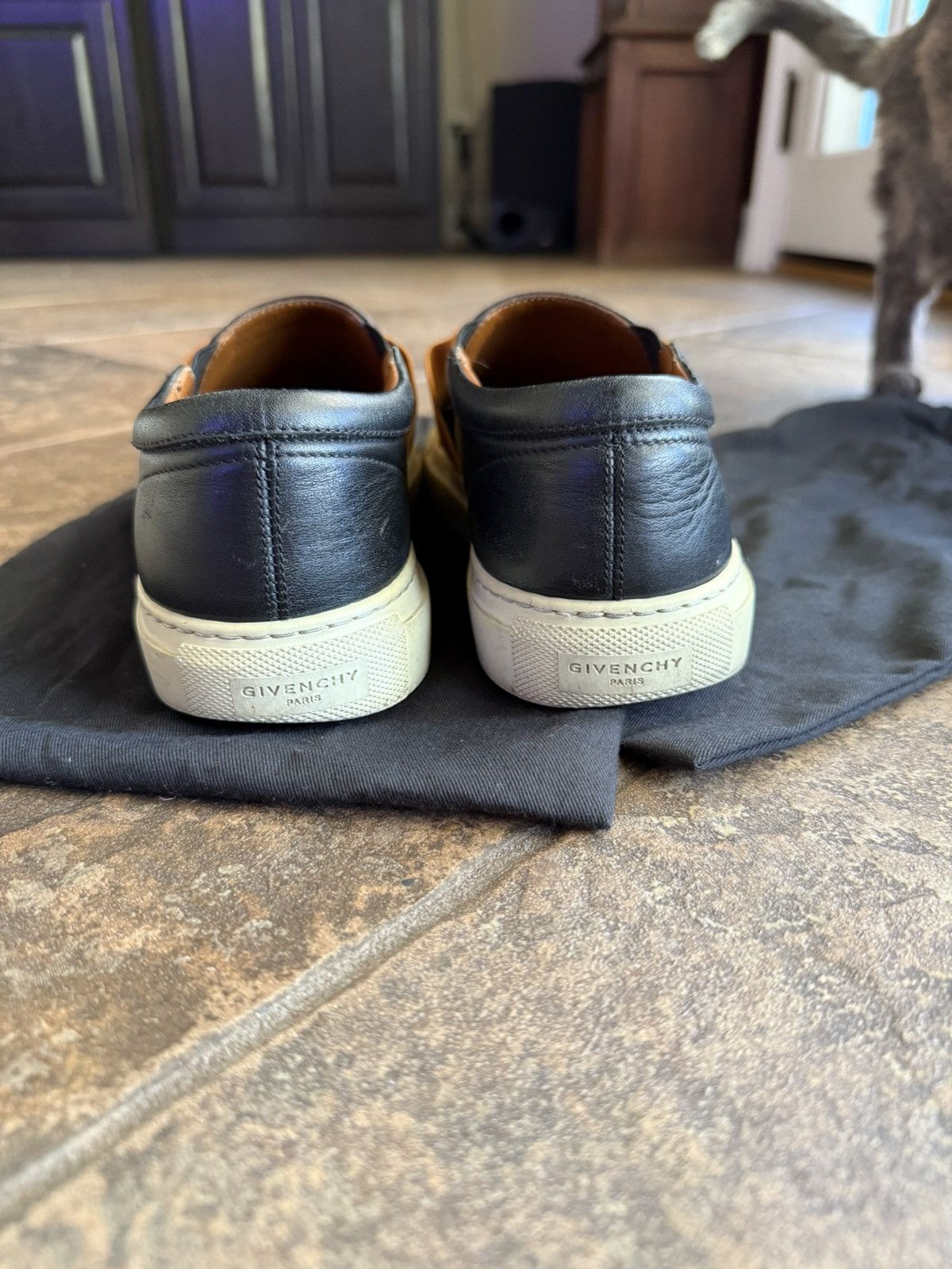 Givenchy Givenchy Slip On Trainers Size US 8.5 / EU 41-42 - 6 Thumbnail