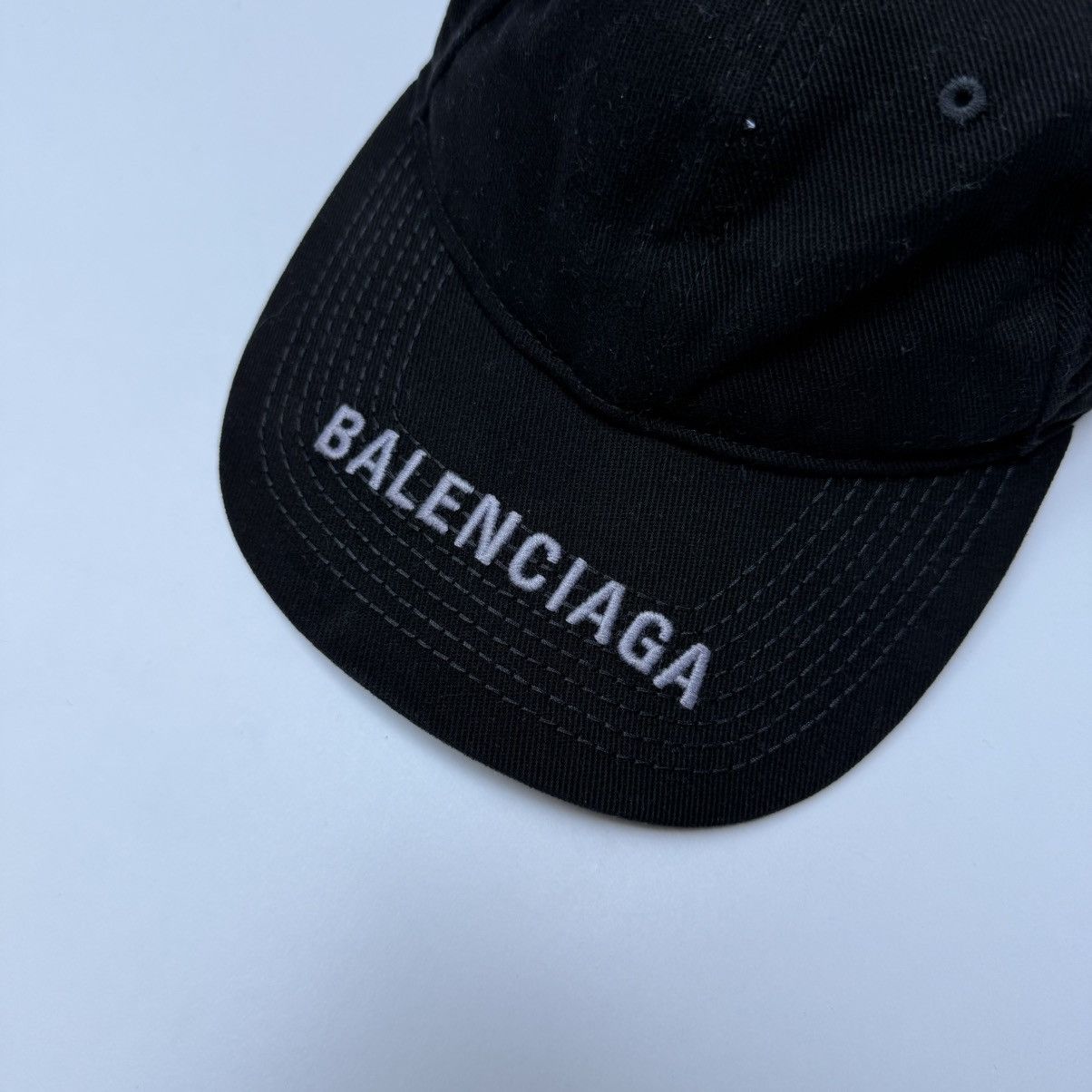 Balenciaga Balenciaga embroidered logo black cap hat Size ONE SIZE - 2 Thumbnail