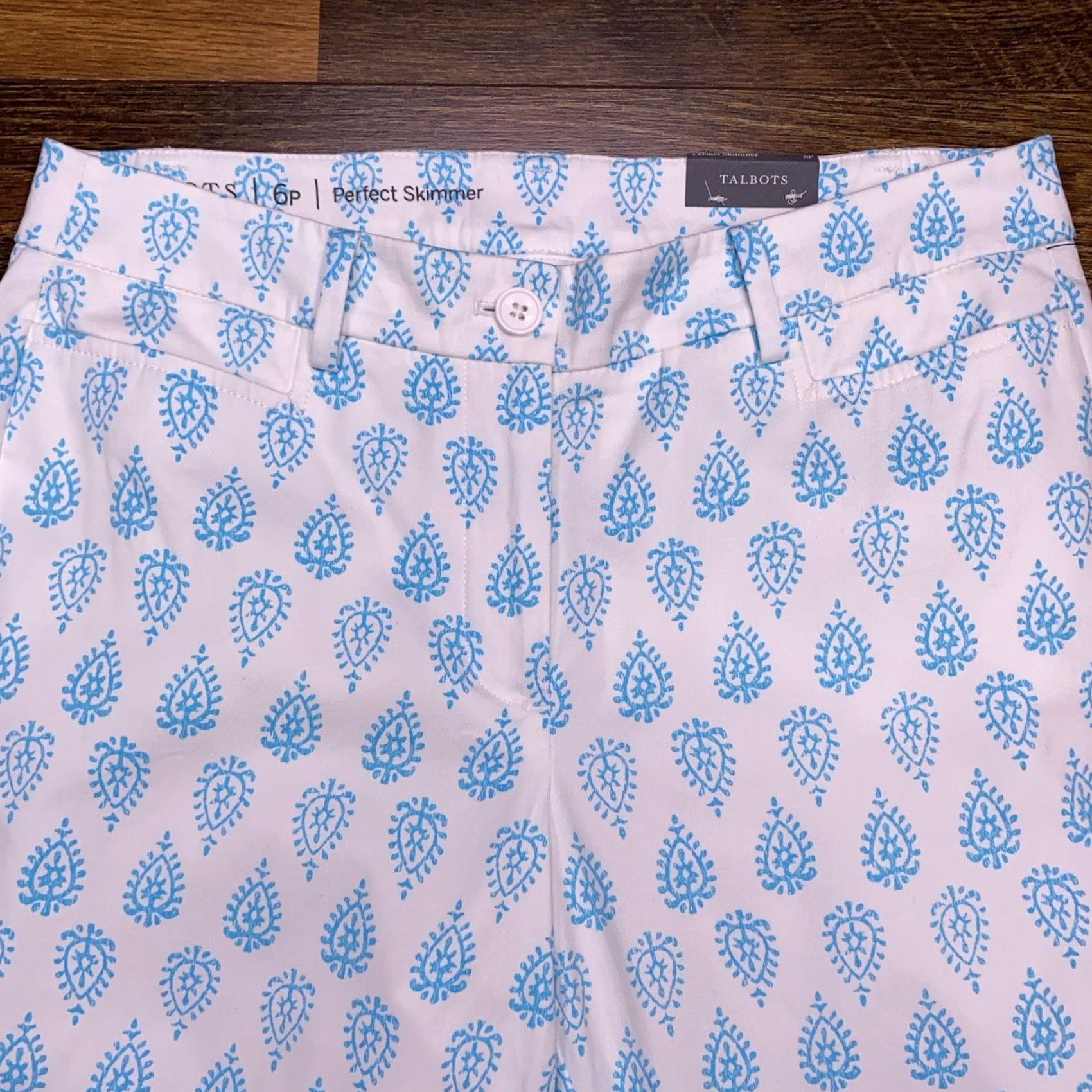 Talbots Talbots Pants 6P Petite Blue White Slim Leg Capri 19in Inseam Stretch Picnic Casual Party Geometric Beach Womens Size 28" / US 6 / IT 42 - 3 Thumbnail