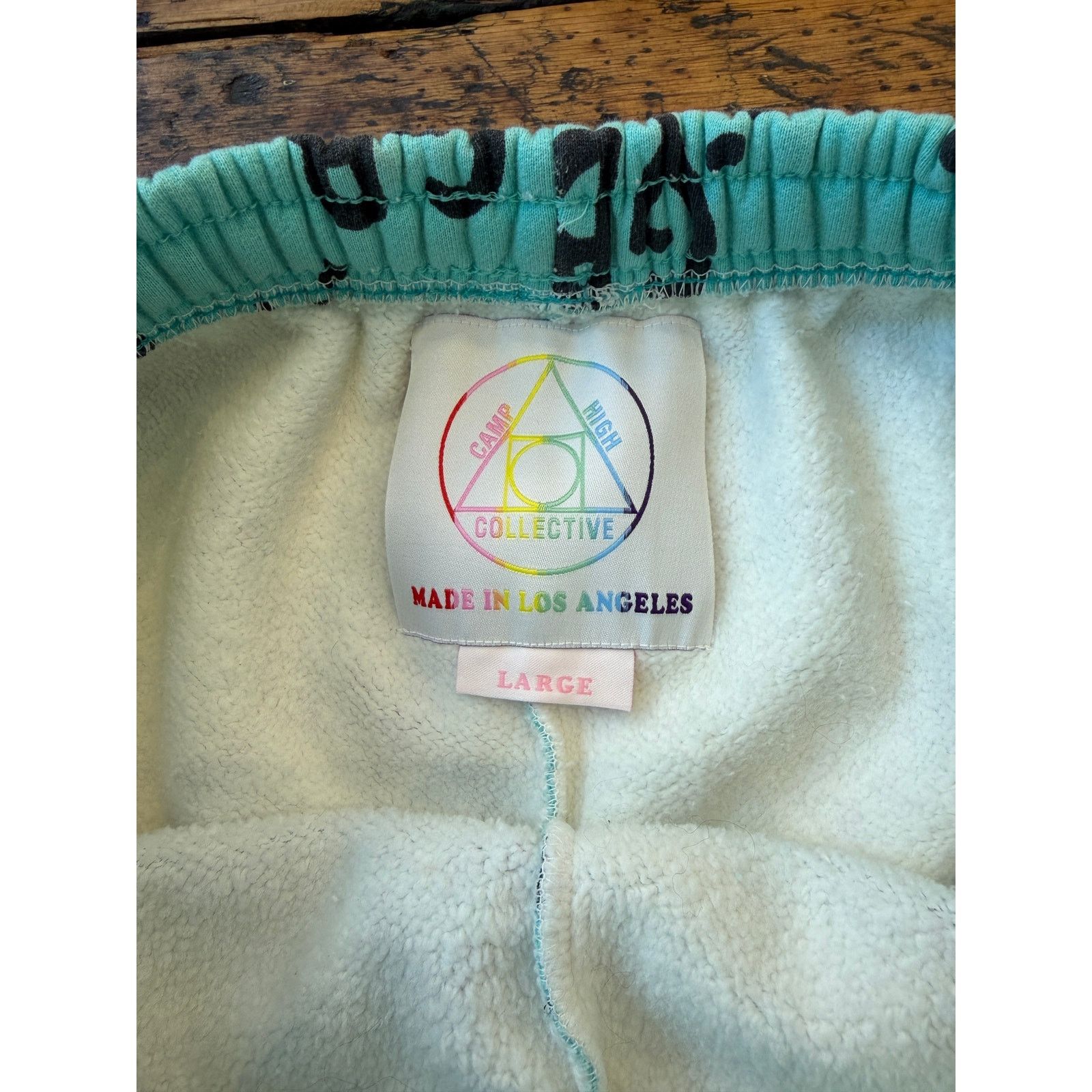 Camp High Camp High x Gucci Ghost Graphic Sweatpants Size US 34 / EU 50 - 10 Thumbnail