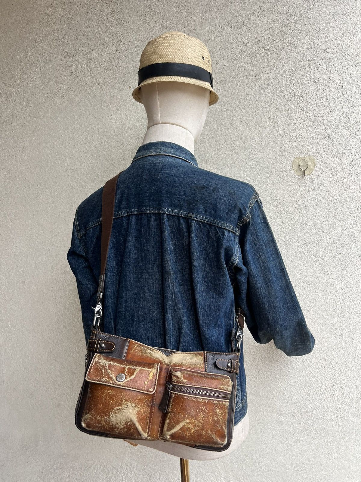 Japanese Brand Lin-ku Japan Distressed Waxed Patina Leather Cargo Bag Sling Size ONE SIZE - 1 Thumbnail