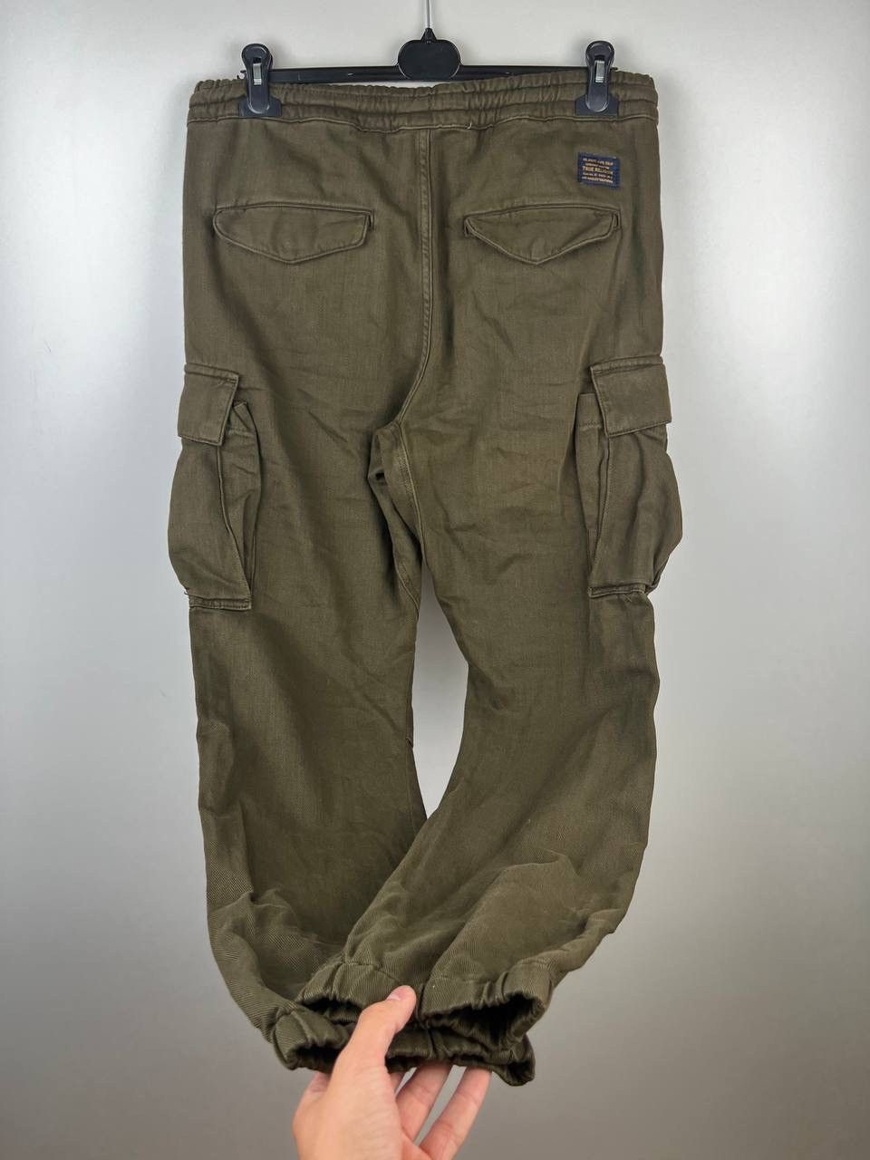 True Religion True Religion luxury cargo pants size 32 Size US 32 / EU 48 - 4 Thumbnail