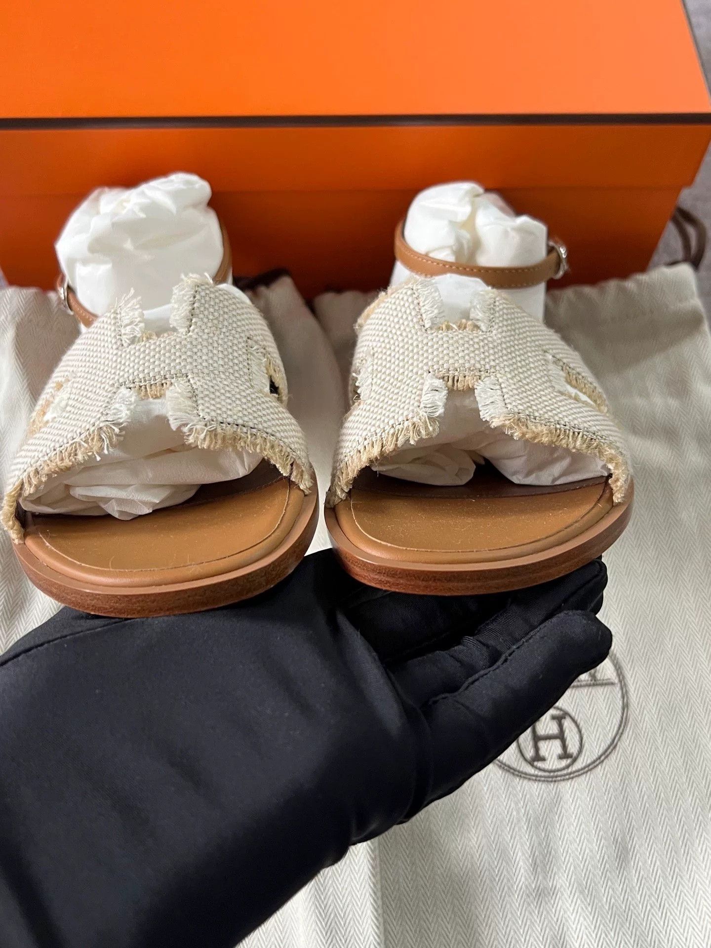 Hermes Hermes Santorini H Sandals Size US 7 / EU 40 - 3 Thumbnail