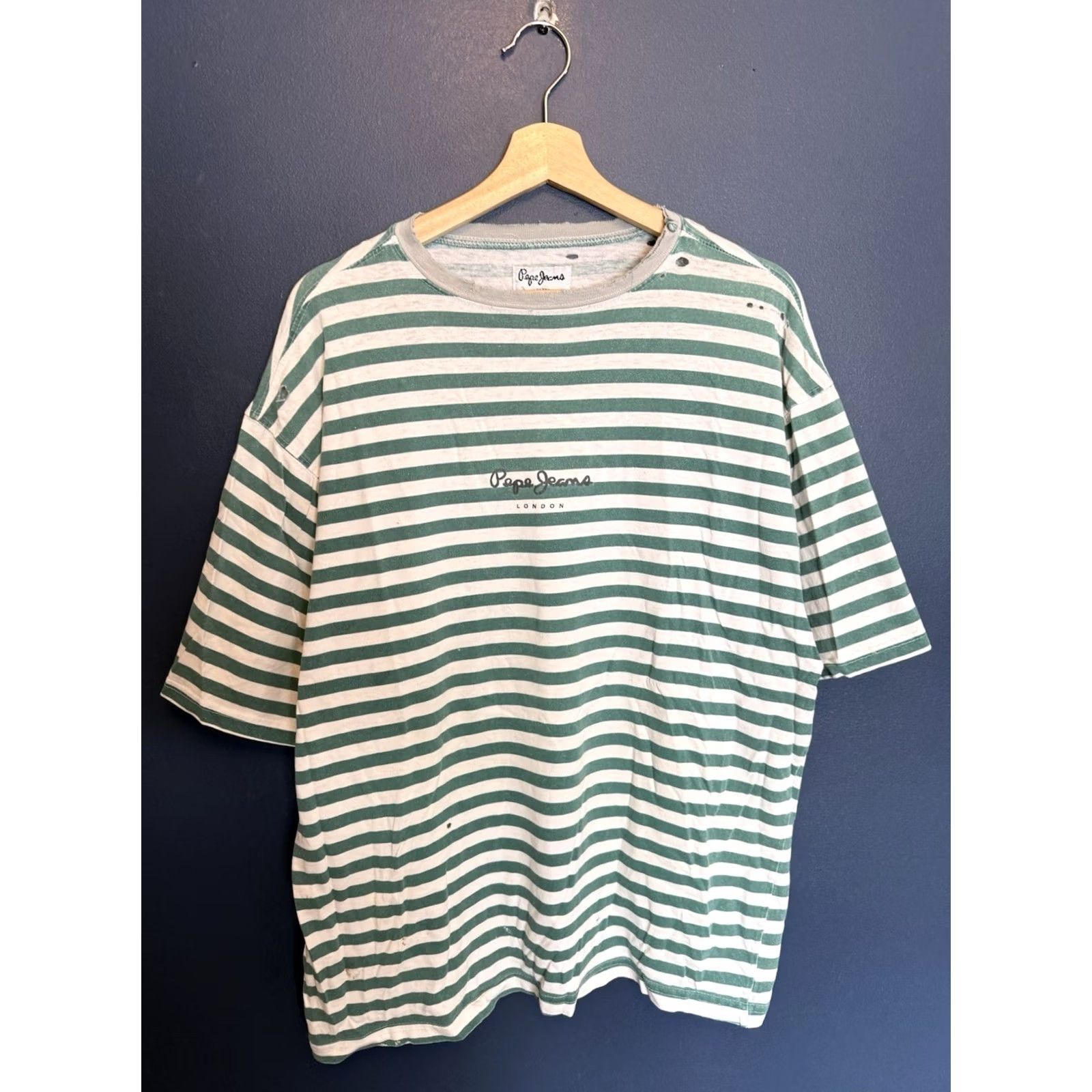 Pepe Jeans VINTAGE Pepe Jeans T-Shirt Shirt Large Men Green 90s Cotton Distressed Stipe 6/10 Sz Large Women? Size US L / EU 52-54 / 3 - 4 Thumbnail
