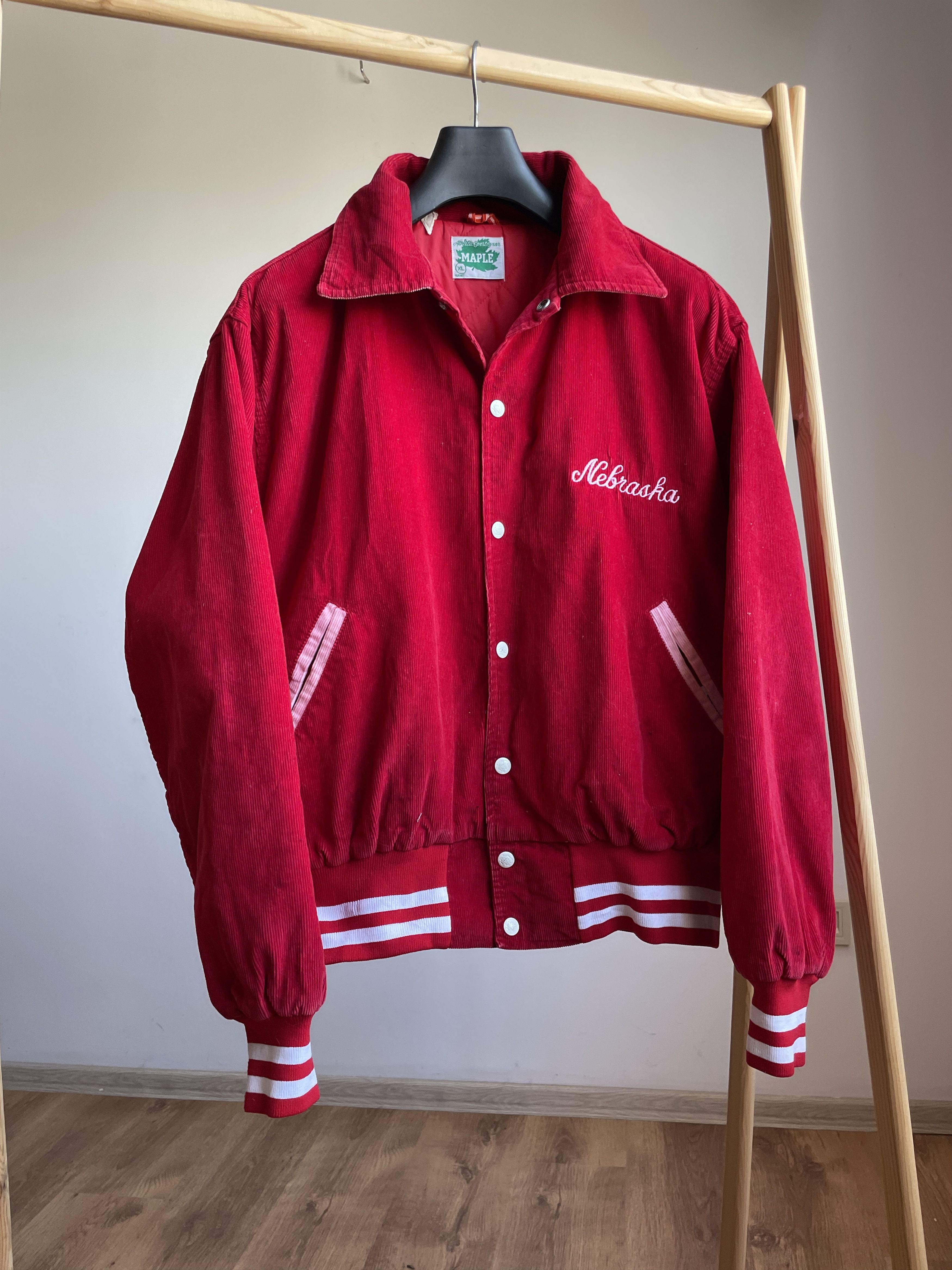 Vintage Maple Athletic Sportswear VTG 70s Nebraska Corduroy Jacket Size US XL / EU 56 / 4 - 1 Thumbnail