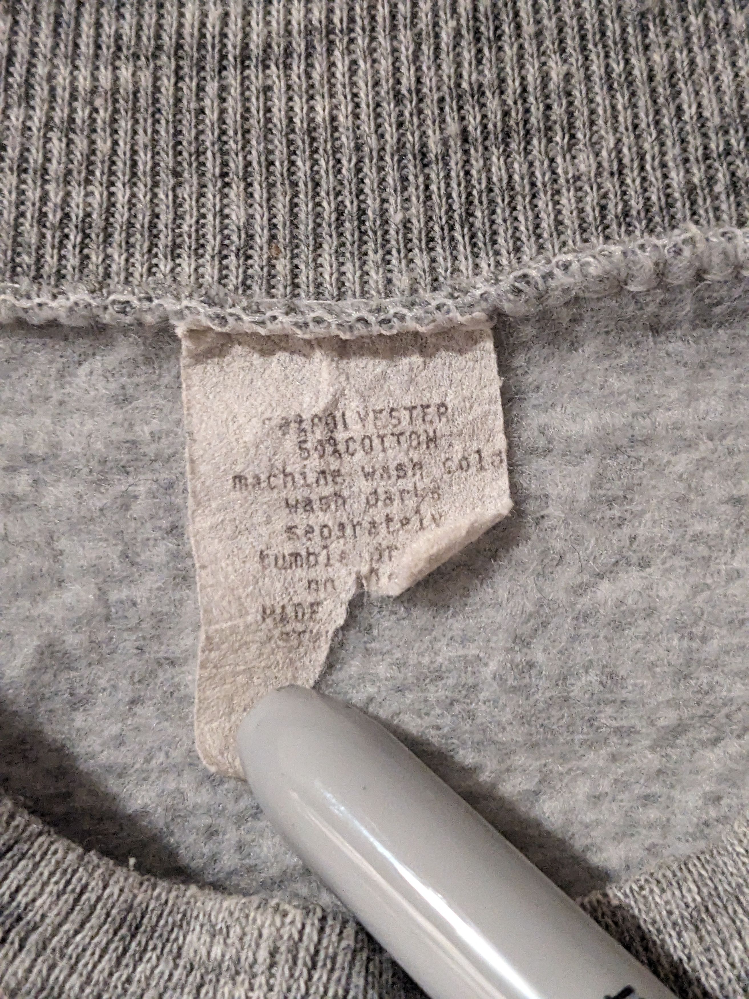 Holiday Brand × Vintage Vintage 80s Merry Christmas Womans Light Weight Sweatshirt Size M / US 6-8 / IT 42-44 - 3 Thumbnail
