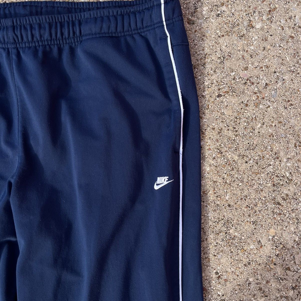 Nike × Vintage 2000s Casual Navy Nike Track Pants Size US 34 / EU 50 - 2 Thumbnail