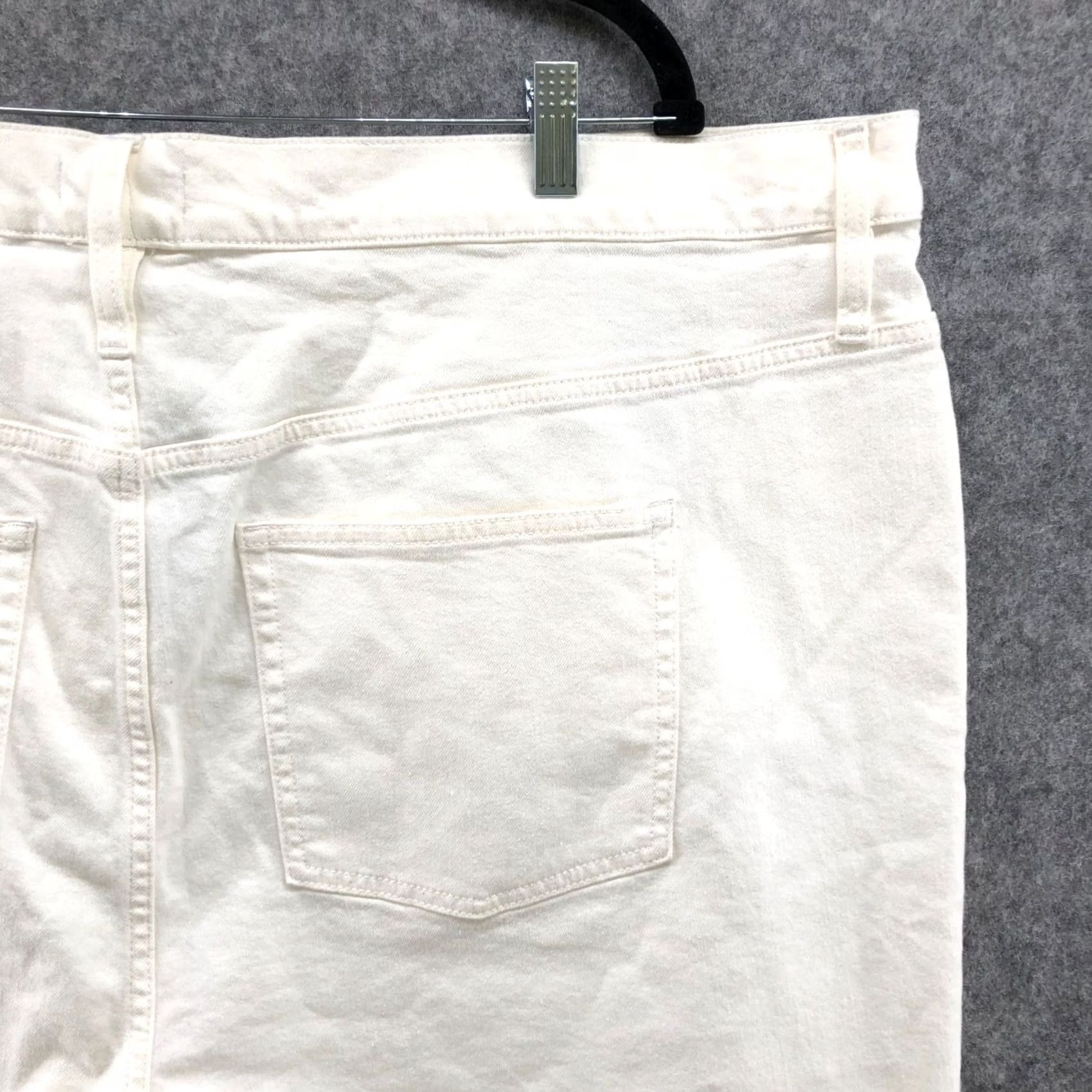 J.Crew NWT J.CREW White Denim Shorts Womens 37 High Rise Button Fly Cut-Off Size 25" / US 0 / IT 36 - 5 Thumbnail