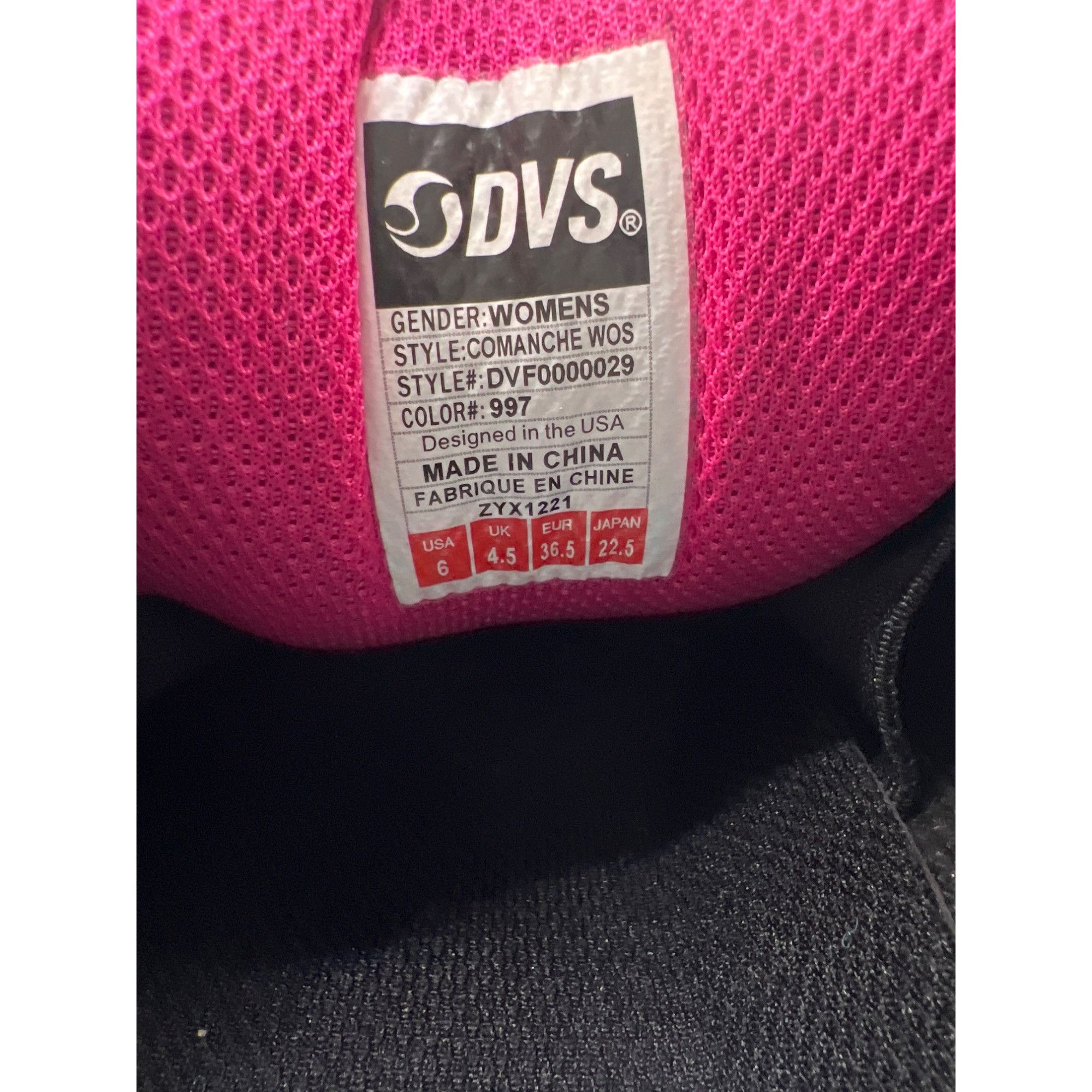 DVS DVS Womens Comanche WOS Black & Pink Skate Shoes Size 6 US / Size US 6 / IT 36 - 6 Thumbnail