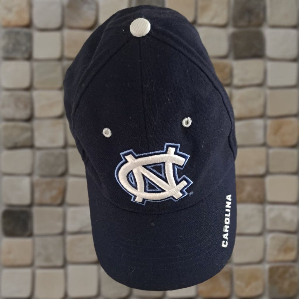 Vintage VINTAGE The Game Hat Wool Fitted 7 1/4 Navy Blue Embroidered Tar Heels Basketball Cap Men Women Unisex Adults Size ONE SIZE - 1 Thumbnail