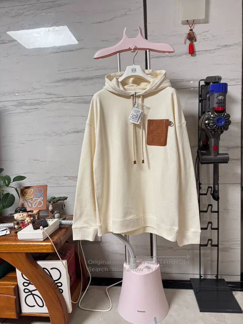 Loewe Loewe Logo Leather Patch Jacket Sweatshirt Size M / US 6-8 / IT 42-44 - 1 Thumbnail