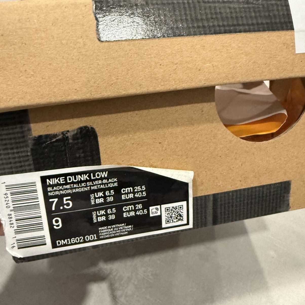 Nike × Off-White Off White Nike Dunk Low Lot 50 size 7.5 Size US 7.5 / EU 40-41 - 8 Thumbnail