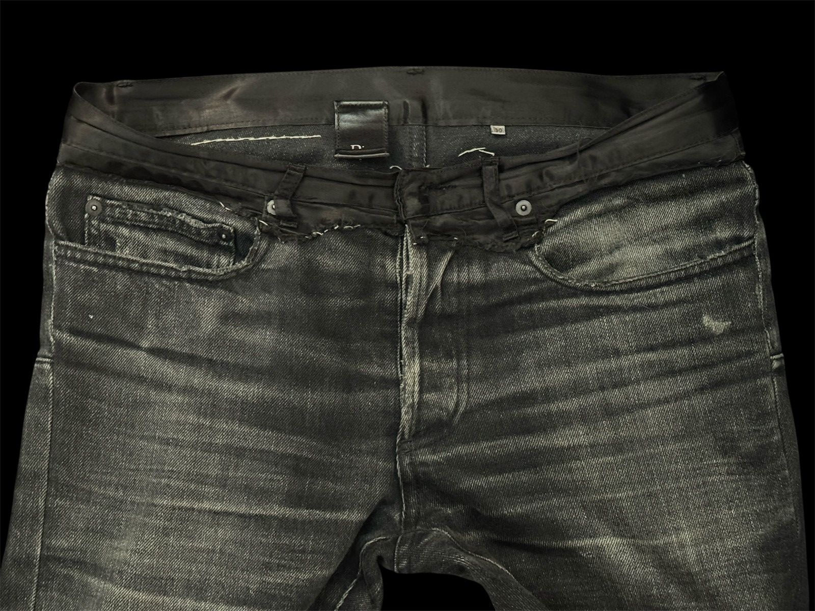 Dior × Hedi Slimane Dior Homme AW06 “These Grey Days” Satin Cummerbund ...