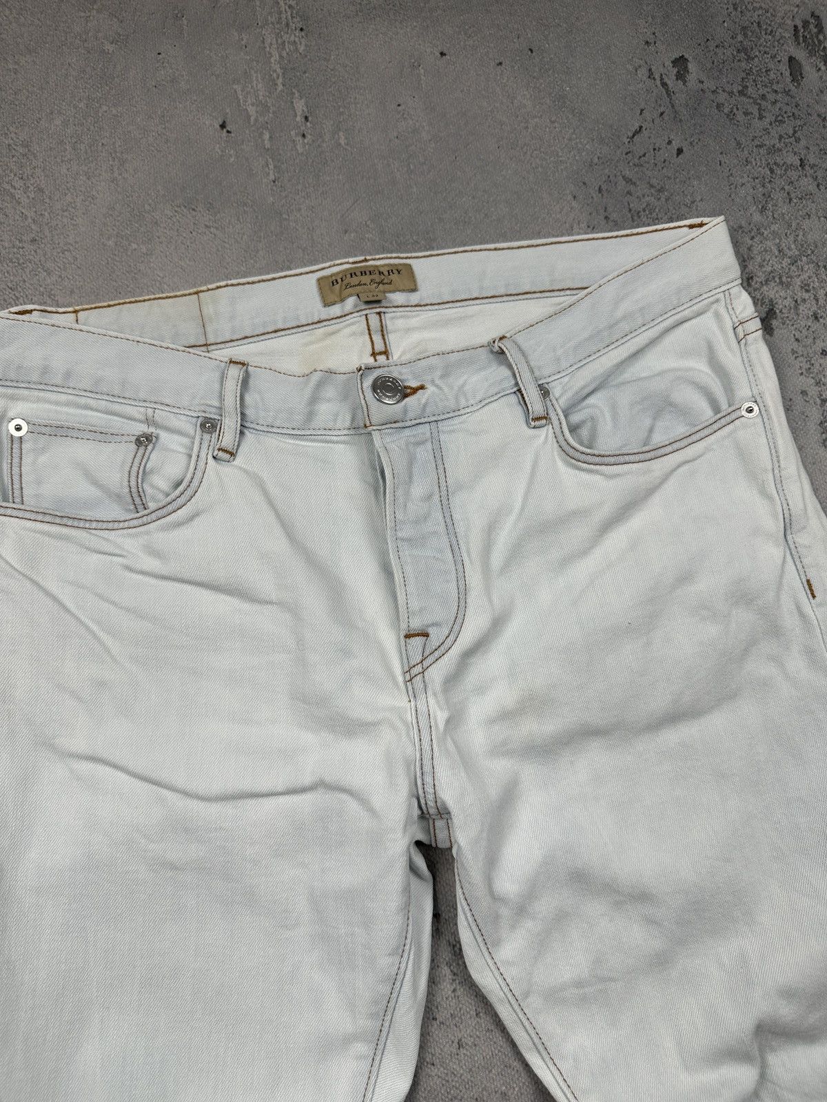 Burberry Burberry London England White Straight Selvedge Denim Jeans Size US 33 - 18 Thumbnail