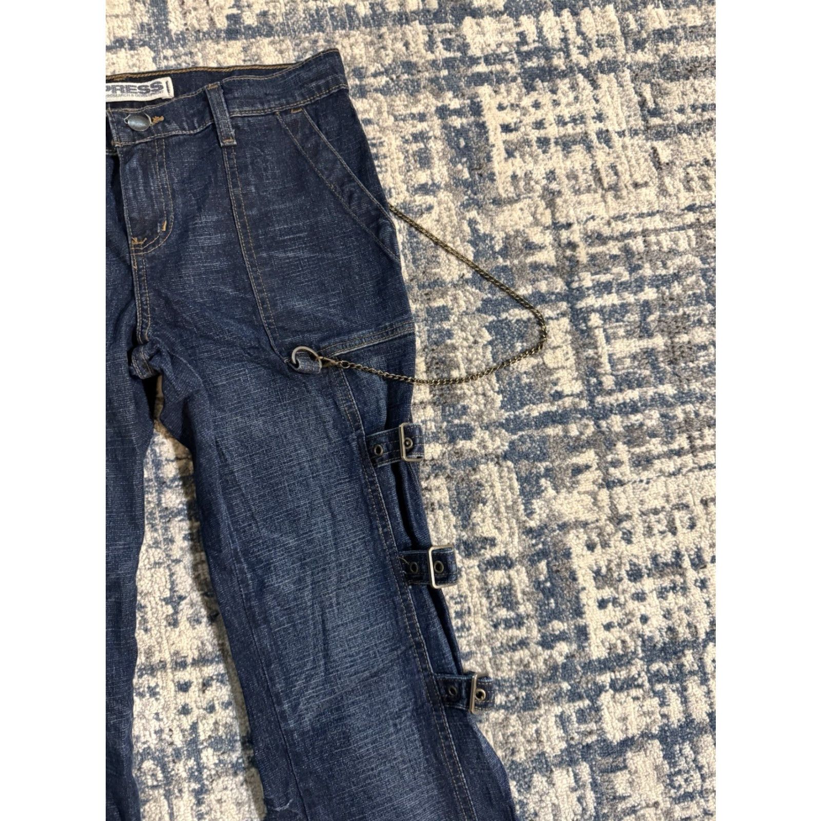 Express VINTAGE Y2K Express Jeans Sz 4 Low Rise Raver Buckle Straps Chain Precision Fit Size 27" / US 4 / IT 40 - 3 Thumbnail
