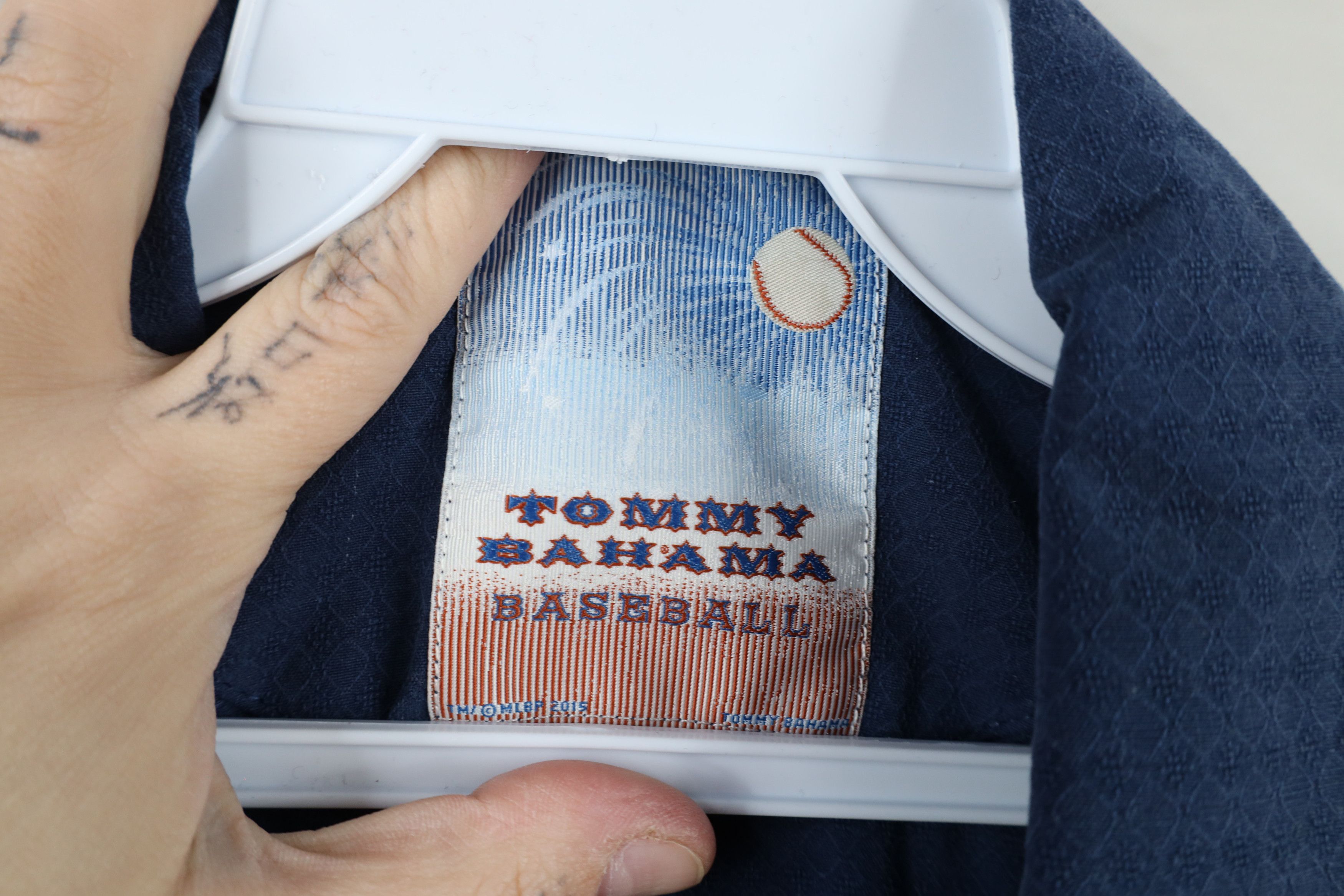 Tommy Bahama × Vintage Vintage Tommy Bahama Baseball Baseball Button Shirt Blue Size US XL / EU 56 / 4 - 9 Thumbnail