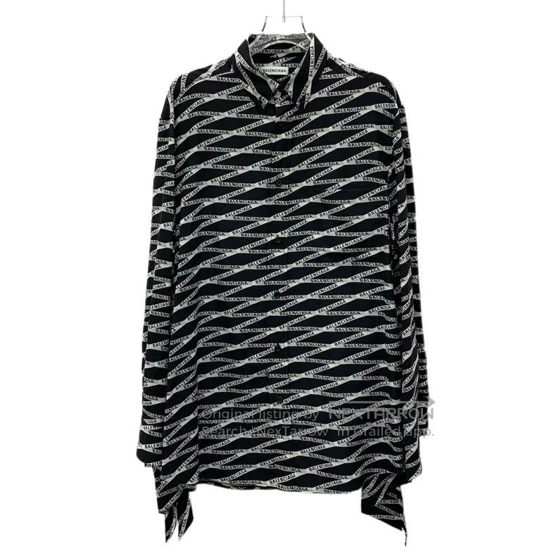 Balenciaga Balenciaga size 34 Black Logo Letter Bullet Screen Print M Size S / US 4 / IT 40 - 1 Thumbnail