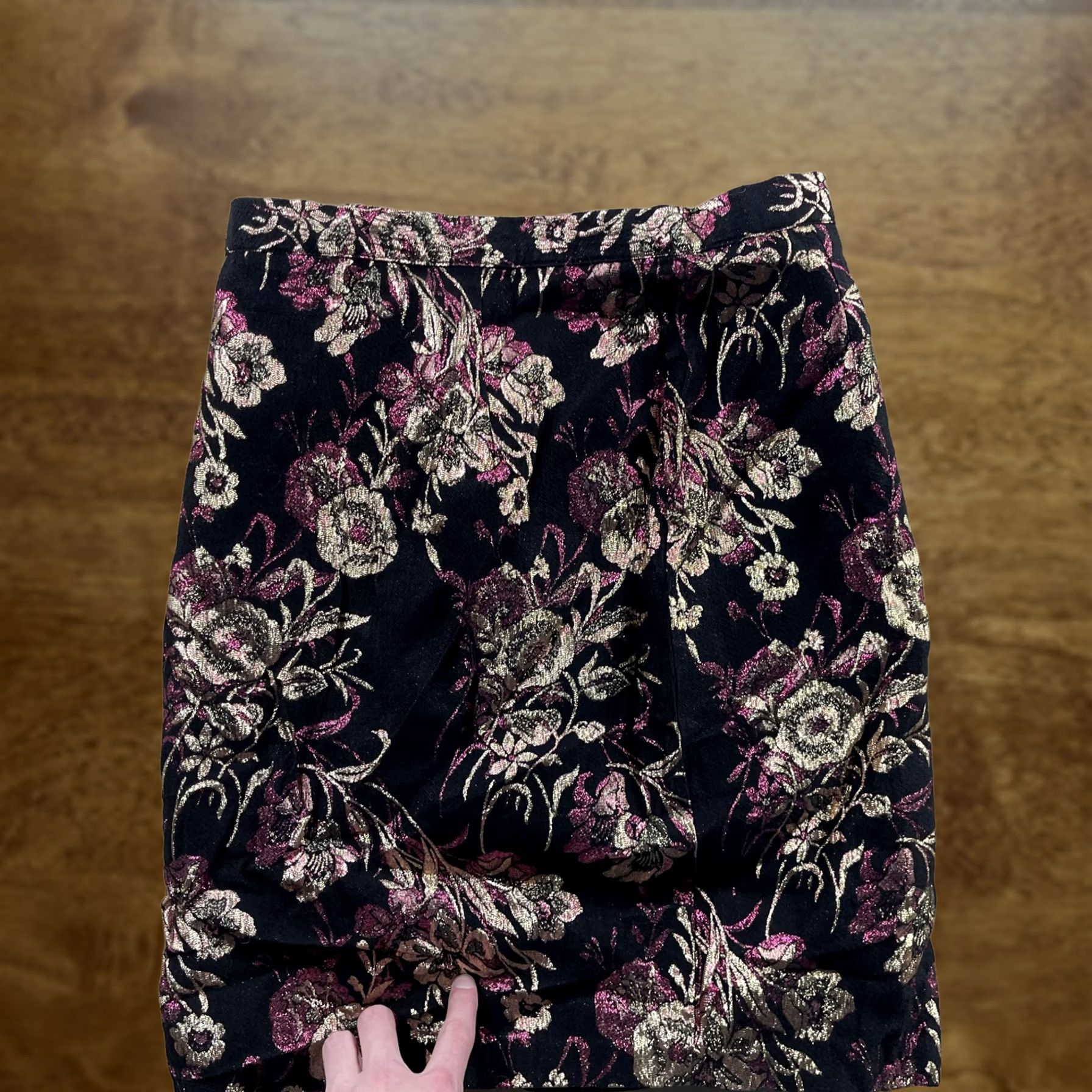 Vintage Ellend Skirt Womens Black Floral Brocade Pencil Mini Lined Party Cocktail 13/14 Size 34" / US 12 / IT 48 - 1 Thumbnail