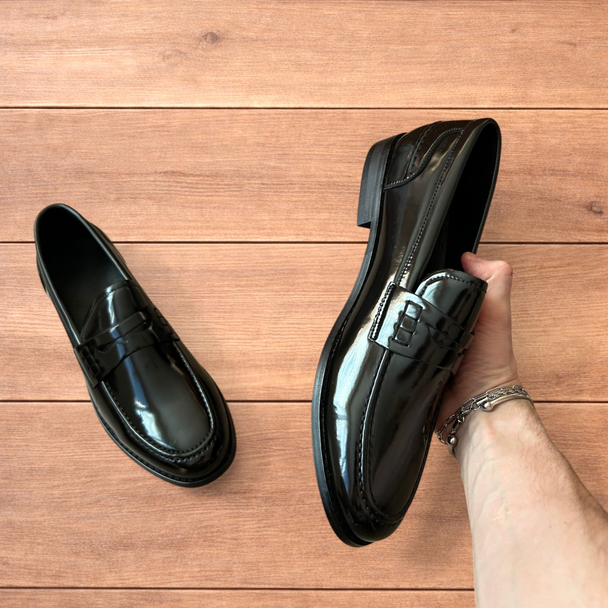 Japanese Brand Lovely faux leather penny dress loafers shoes in black. Size US 11 / EU 44 - 5 Thumbnail