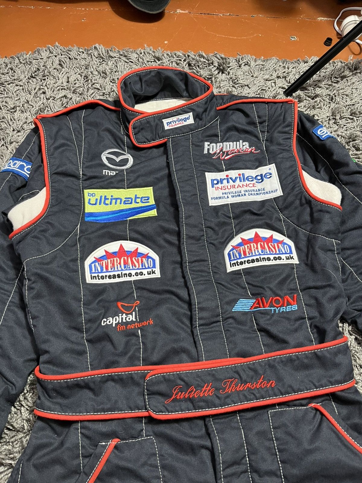 Formula 1 WORN SUIT 2004 FORMULA 1 JULIETTE THURSTON RACING F1 Size 30" / US 8 / IT 44 - 3 Thumbnail