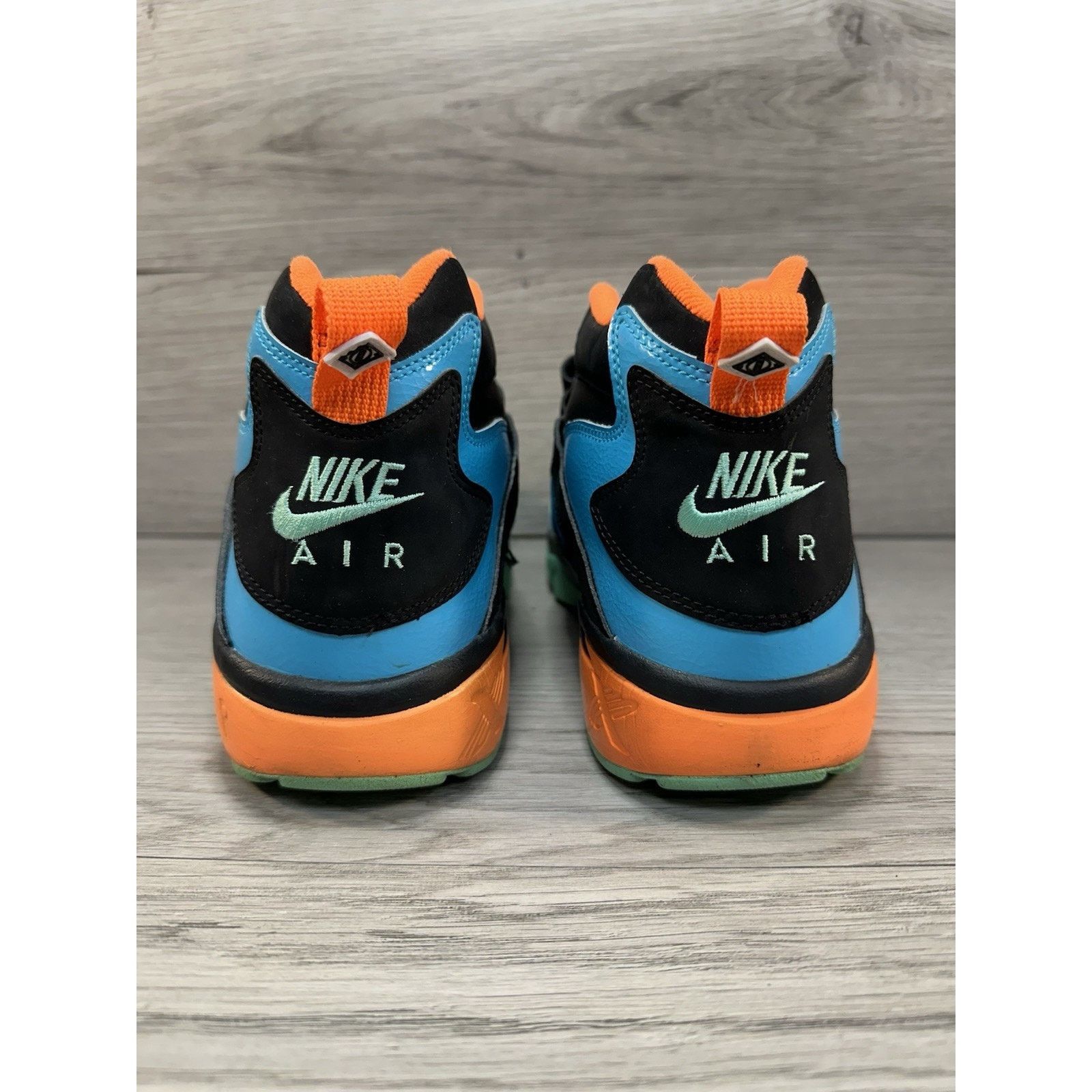 Nike Nike Air Diamond Turf Black Total Orange - Size 9 Size US 9 / EU 42 - 5 Thumbnail