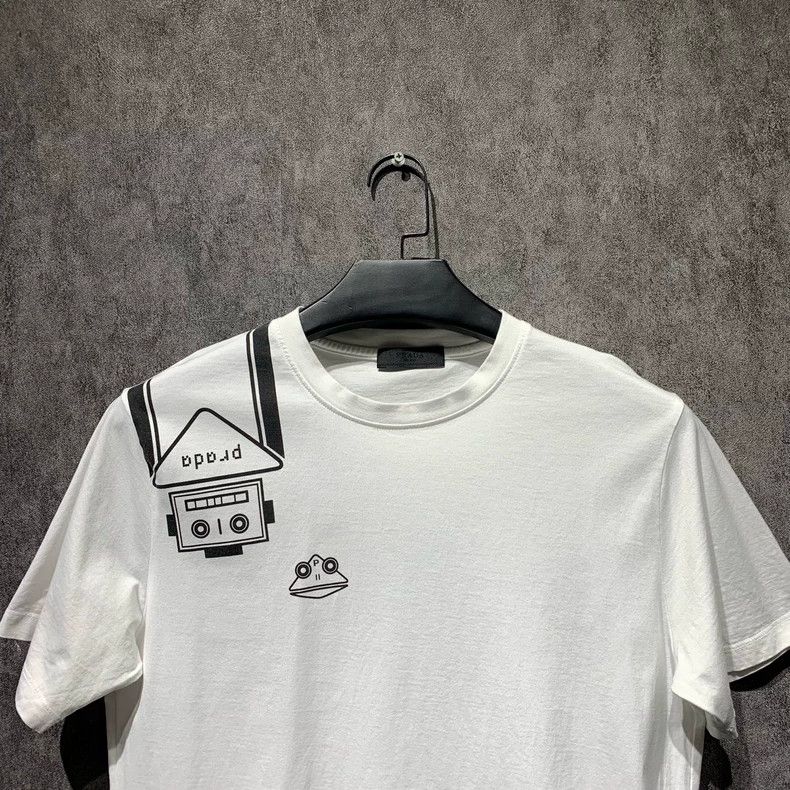 Prada Prada Robot short sleeves 2501-Nextarrow Size US M / EU 48-50 / 2 - 5 Thumbnail