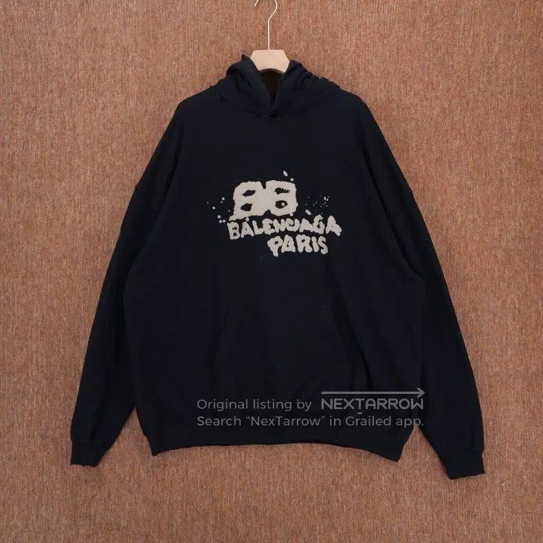 Balenciaga Balenciaga Front and Back Graffiti Letter Logo Hooded Blac Size US M / EU 48-50 / 2 - 1 Thumbnail