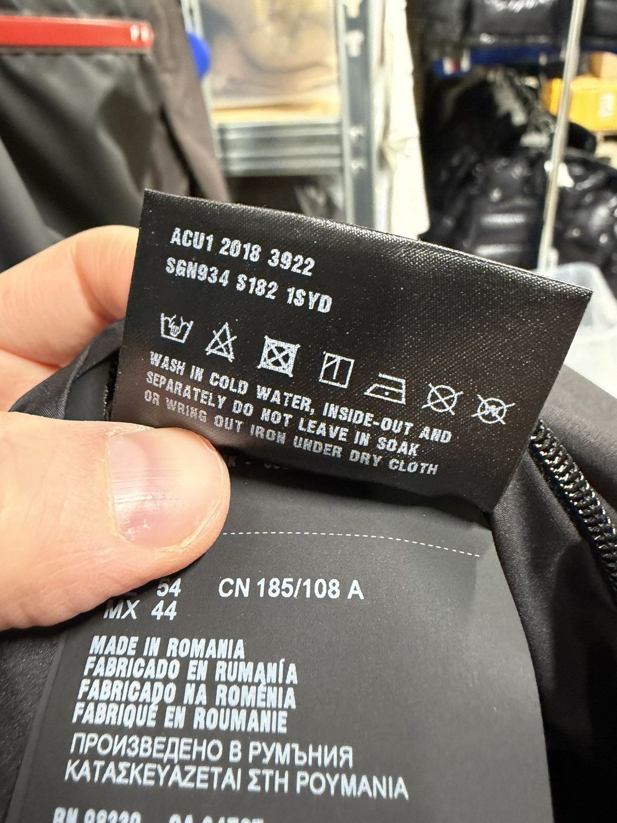 Givenchy Prada Linea Rossa Techincal windbreaker NEW 3000$ Size US XL / EU 56 / 4 - 16 Thumbnail