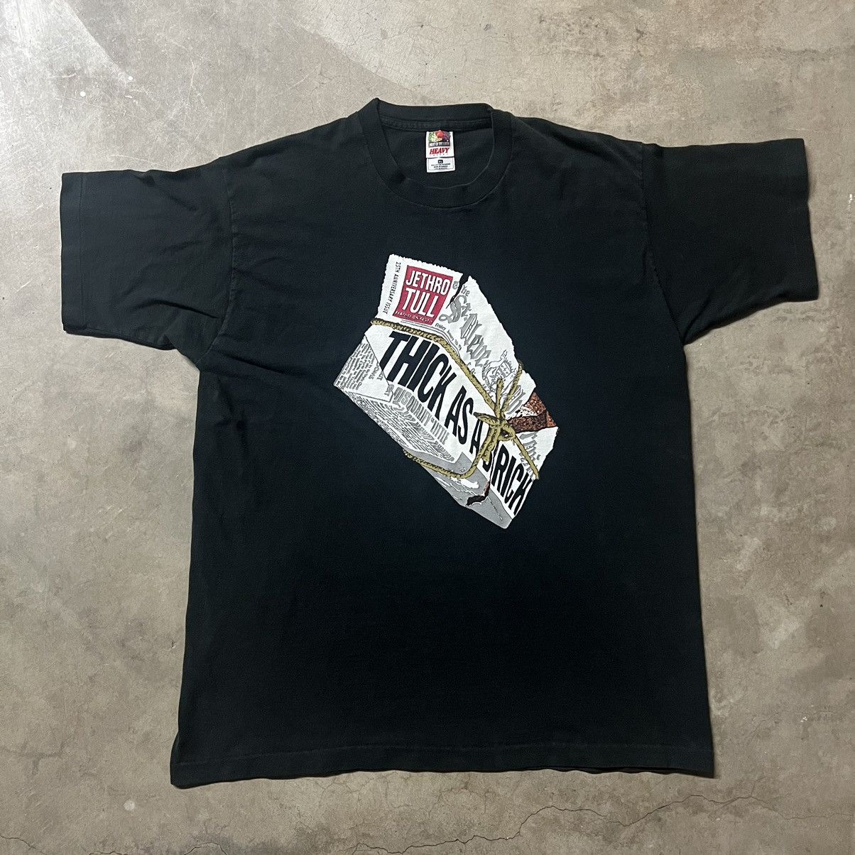Band Tees × Vintage Vintage 90’s Jethro Tull “Thick as a Brick” Band T-Shirt Size US XL / EU 56 / 4 - 1 Thumbnail